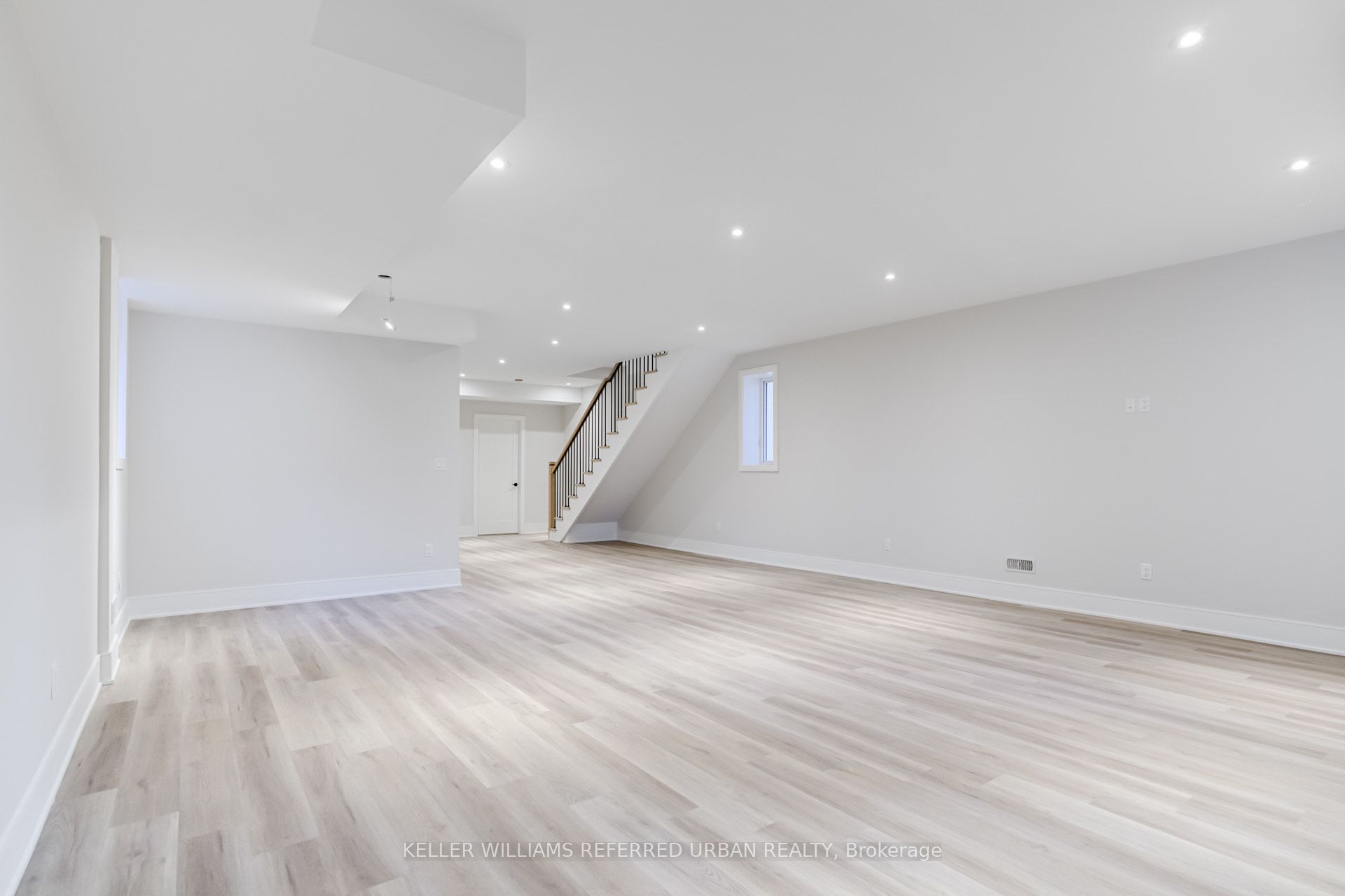 45 Benson Avenue Property Photo 36