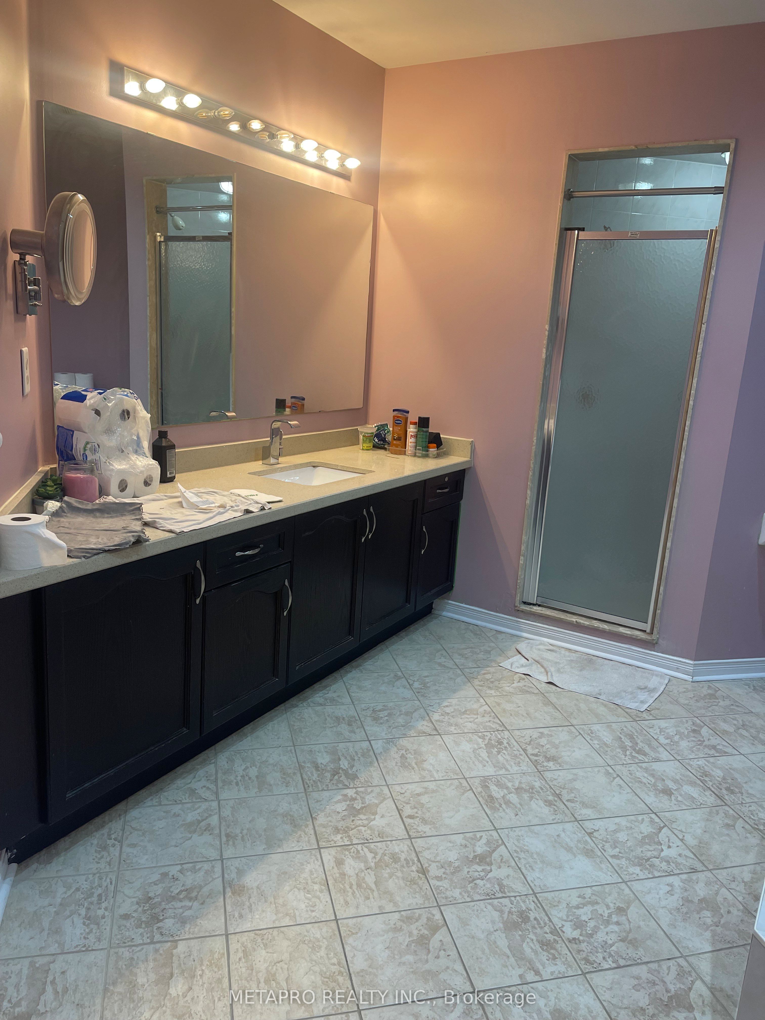 54 Snowshoe Lane E Property Photo 10