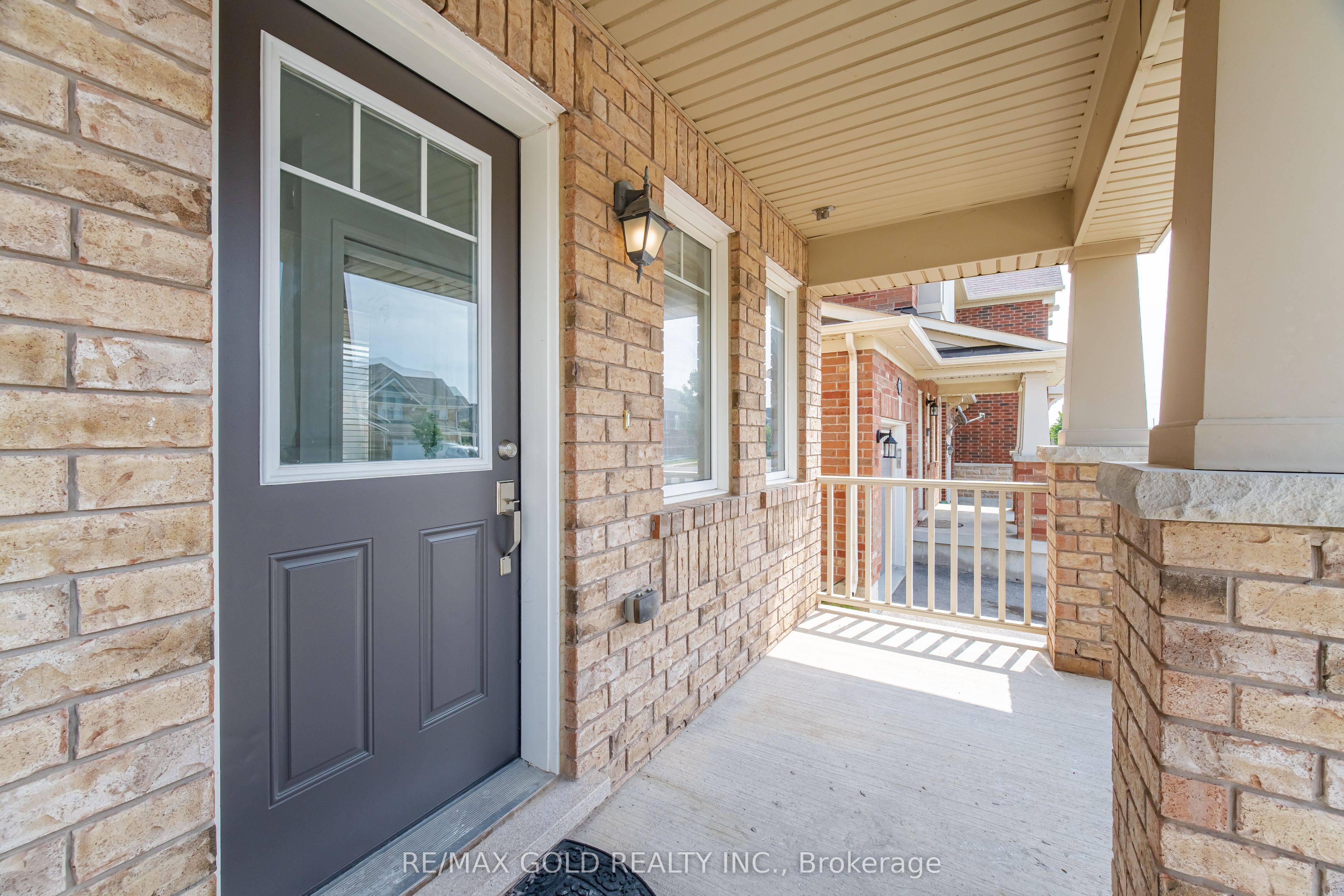 1071 Savoline Boulevard Property Photo 3