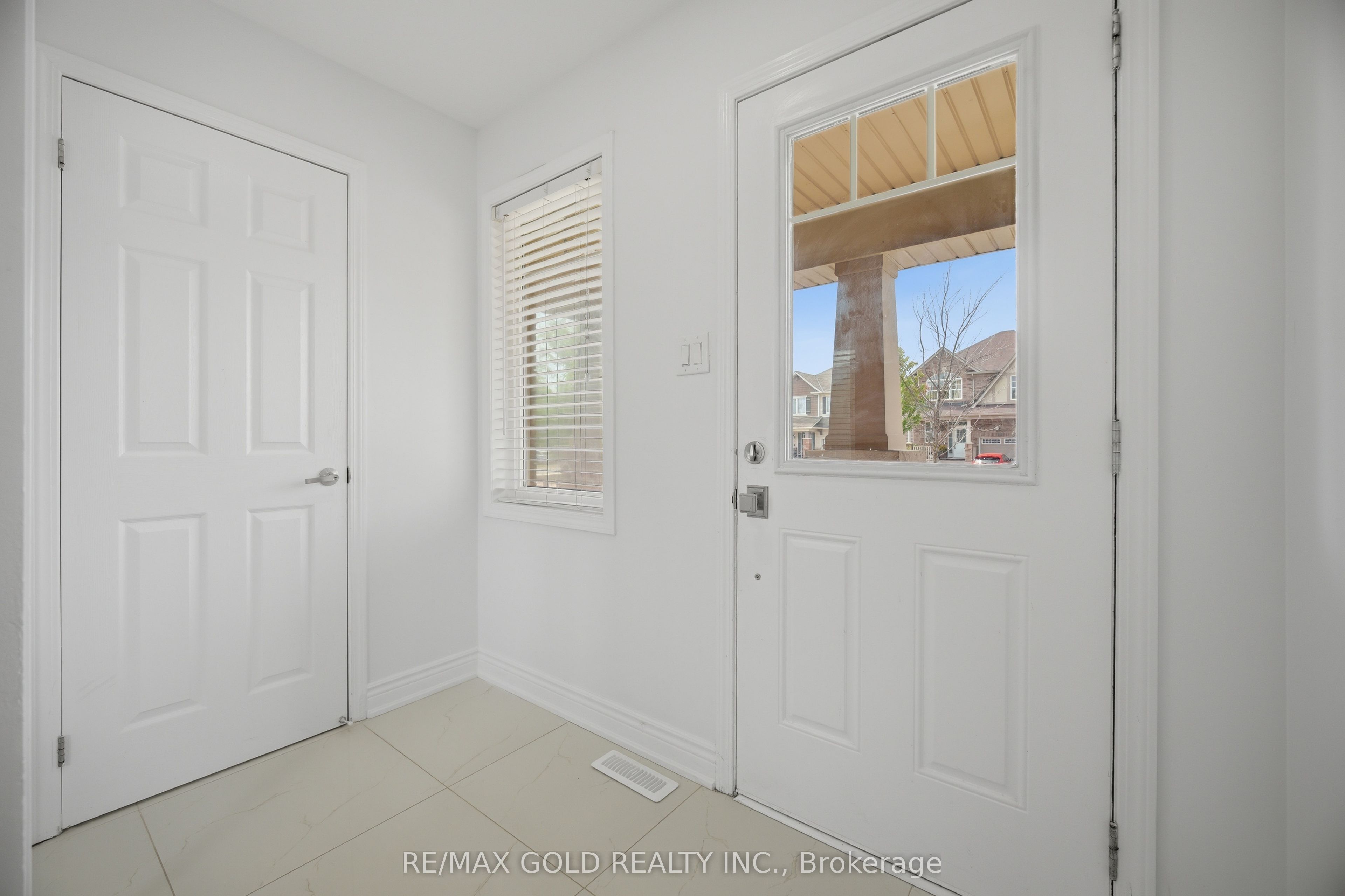 1071 Savoline Boulevard Property Photo 12