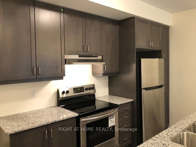 230 Lagerfeld Drive 1 Property Photo 9