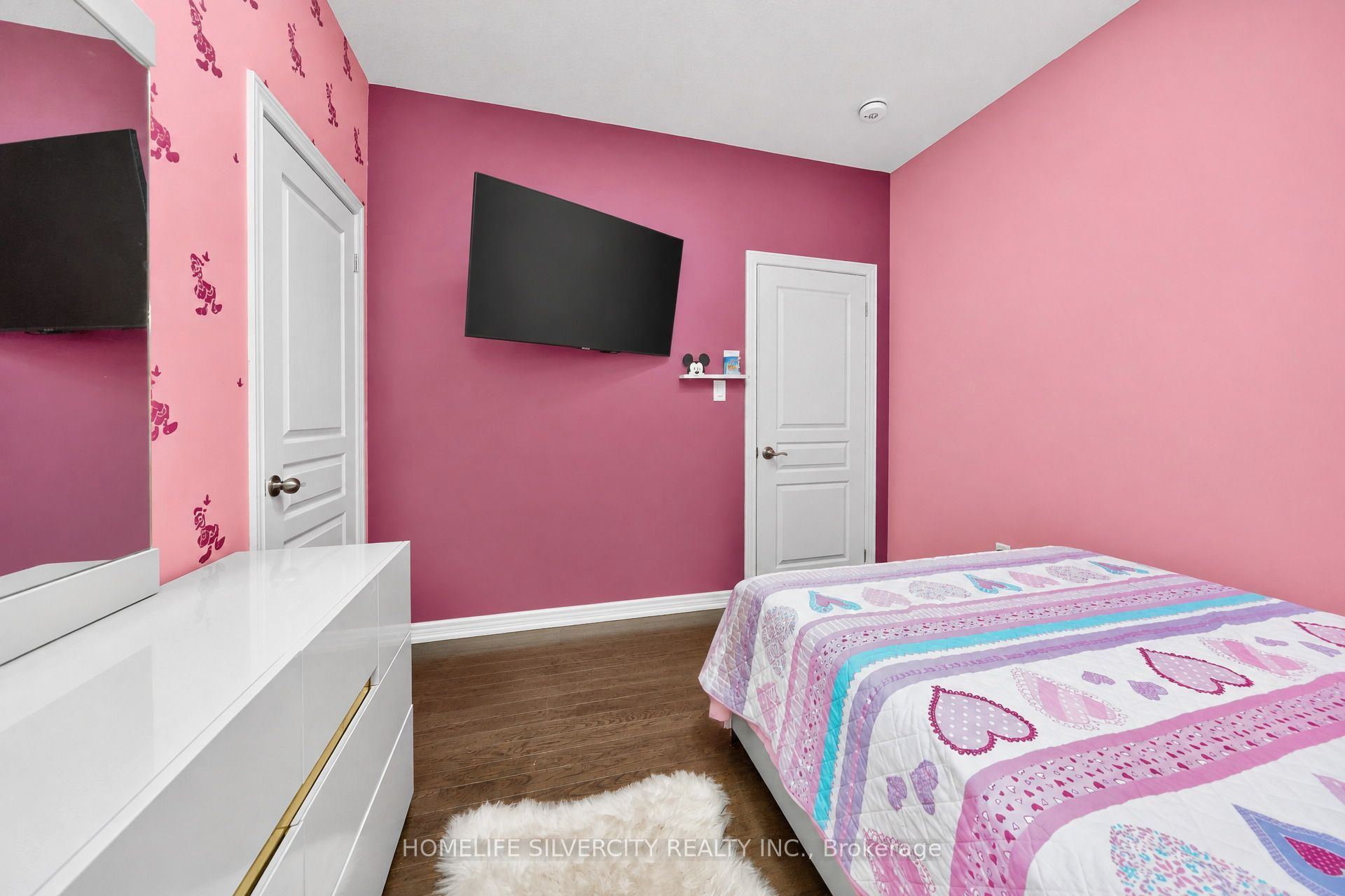 355 Robert Parkinson Drive Property Photo 26