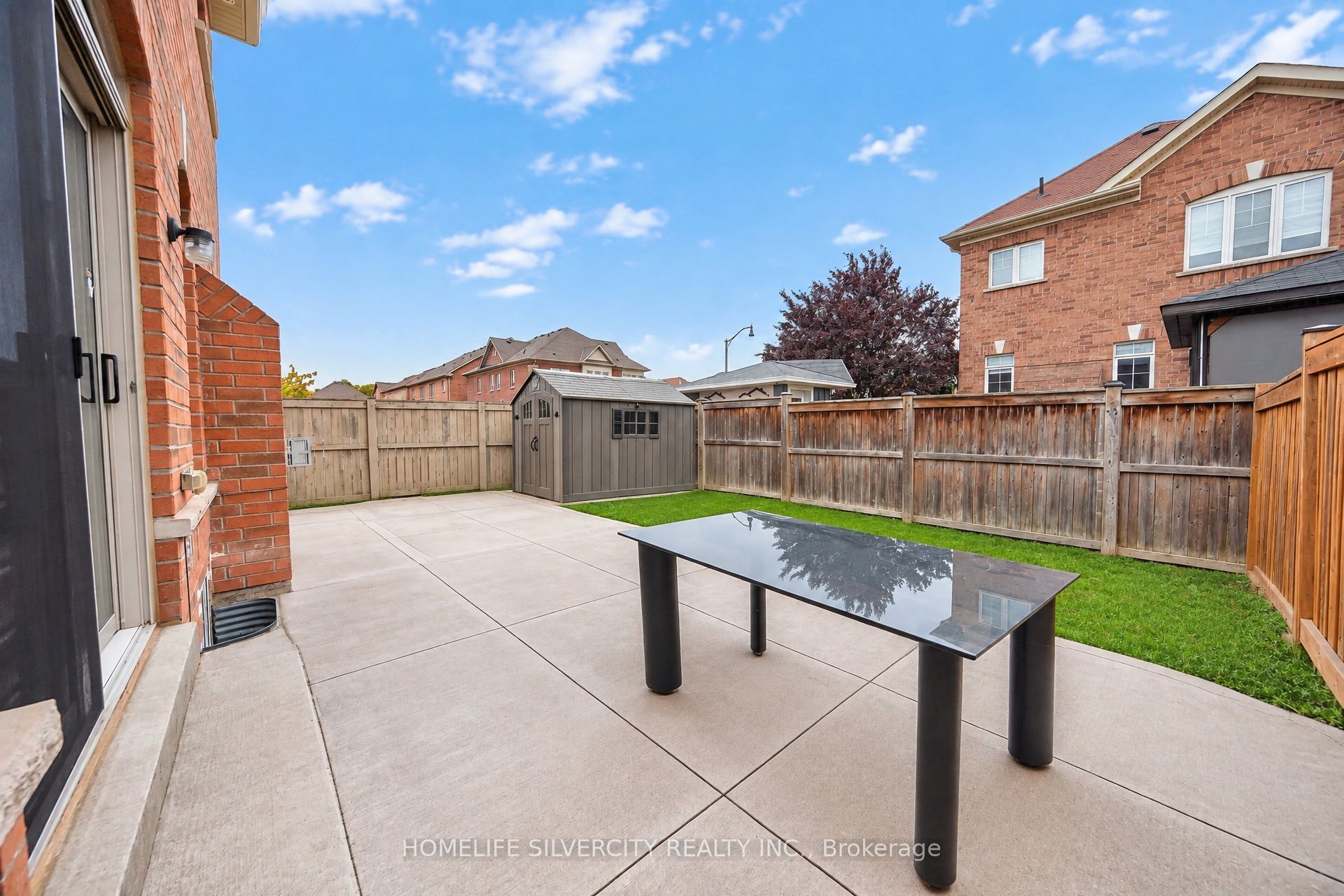355 Robert Parkinson Drive Property Photo 44