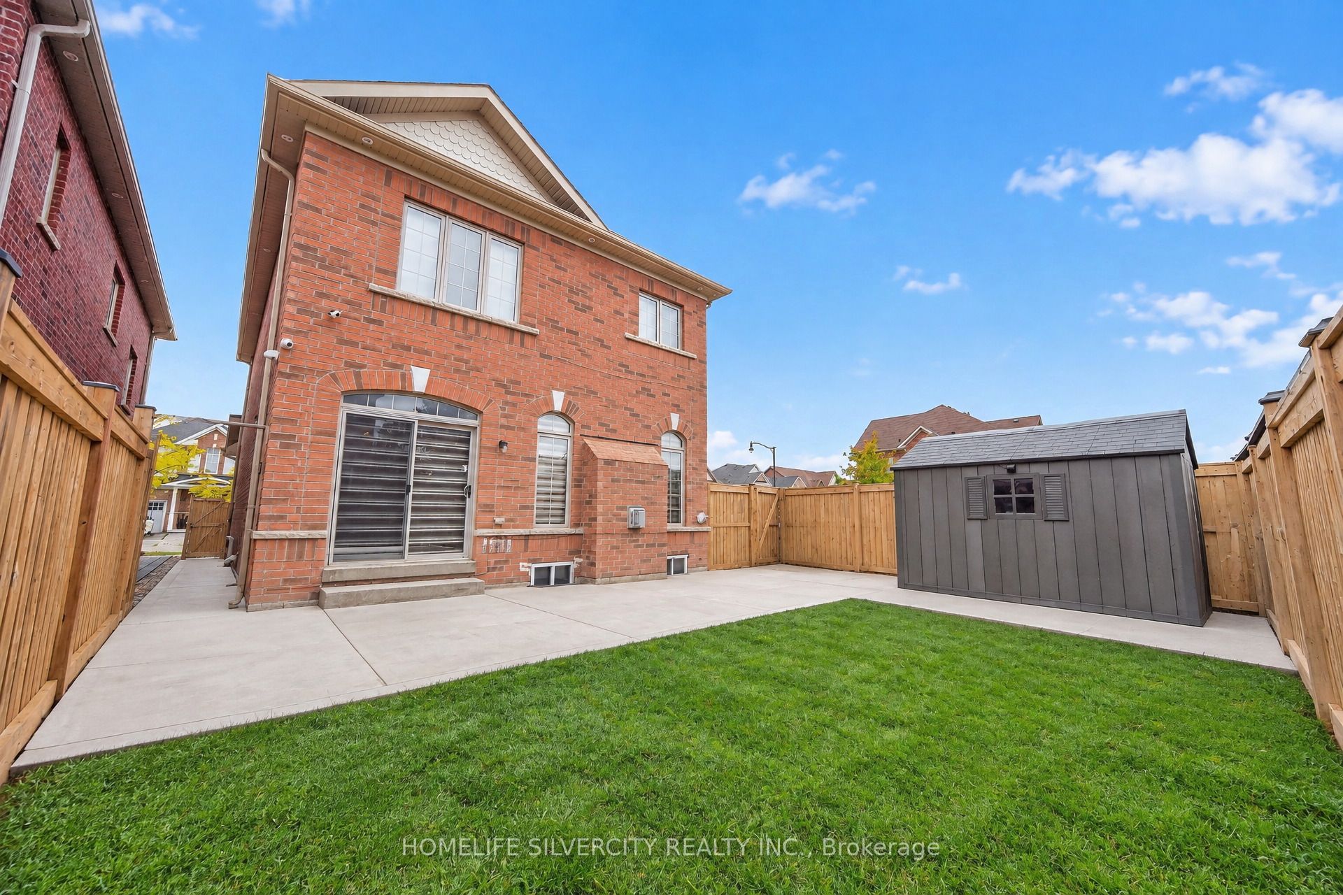 355 Robert Parkinson Drive Property Photo 45