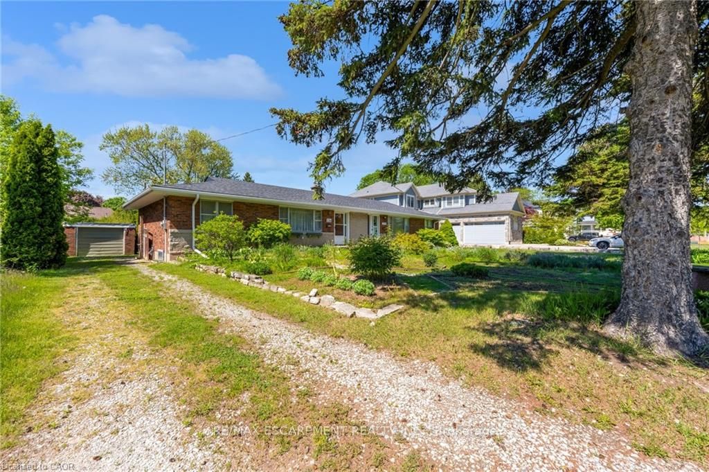 236 Pine Cove Road Property Photo 2