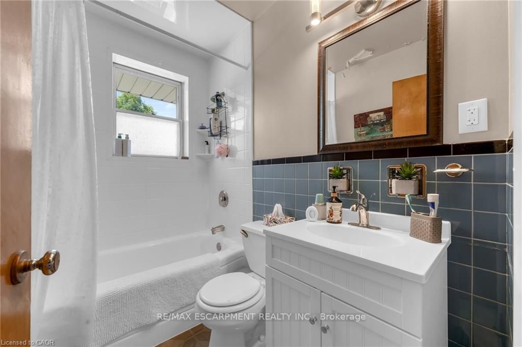 236 Pine Cove Road Property Photo 11