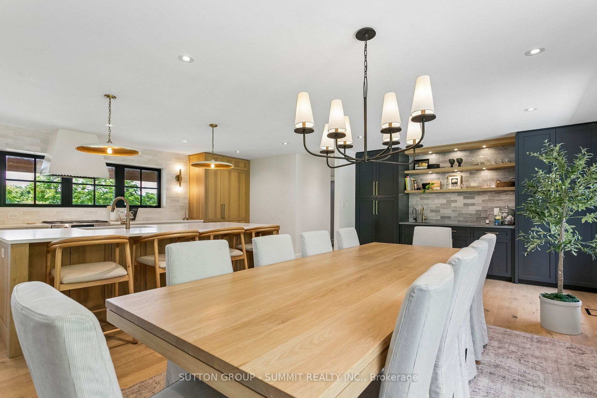 1315 Britannia Road Property Photo 21