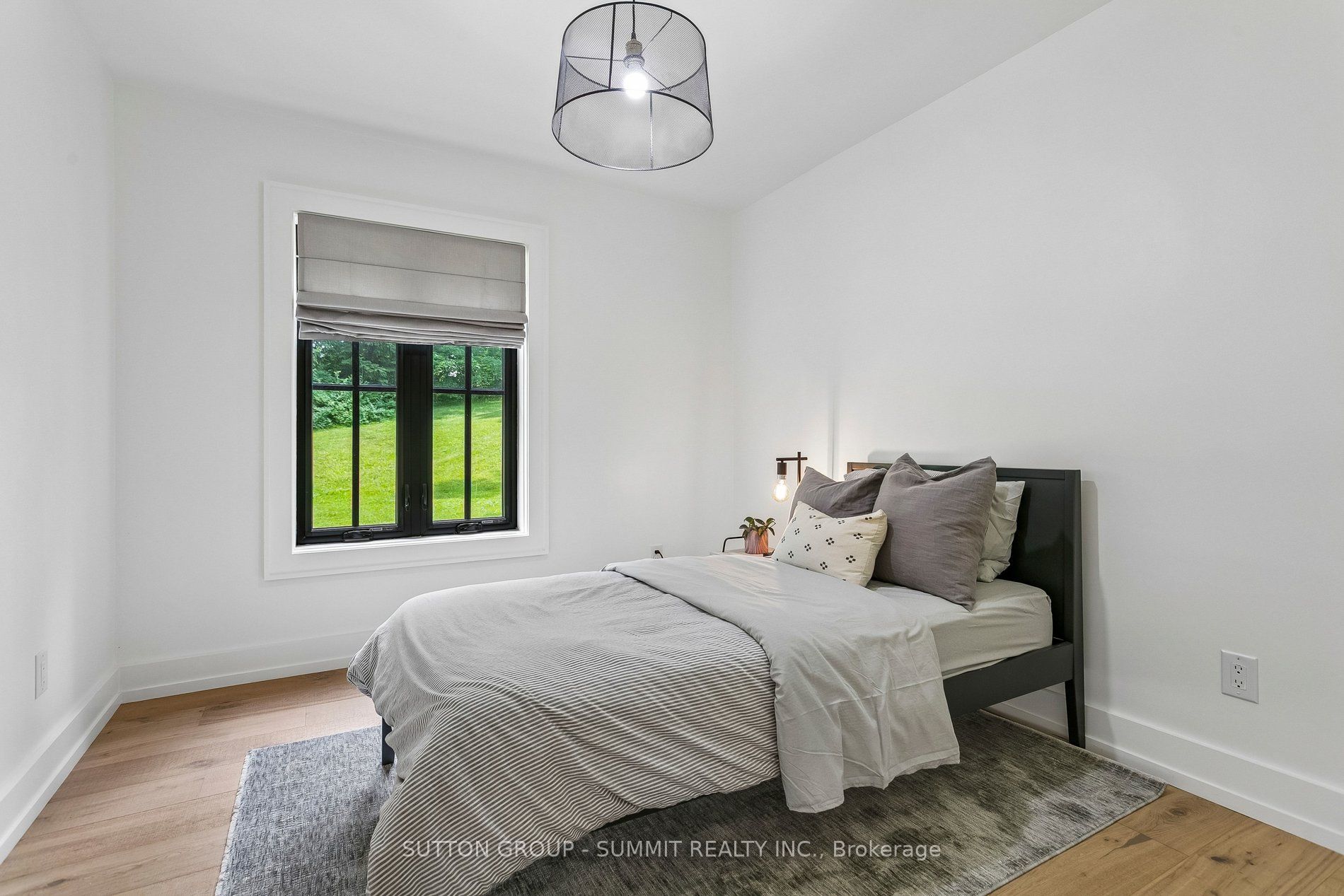 1315 Britannia Road Property Photo 30