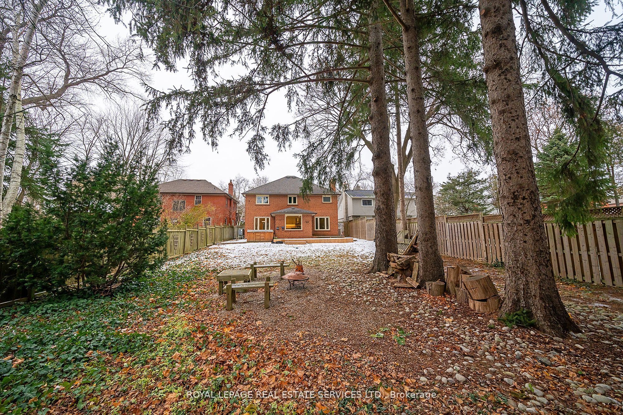 2300 Cheverie Street Upper Property Photo 27