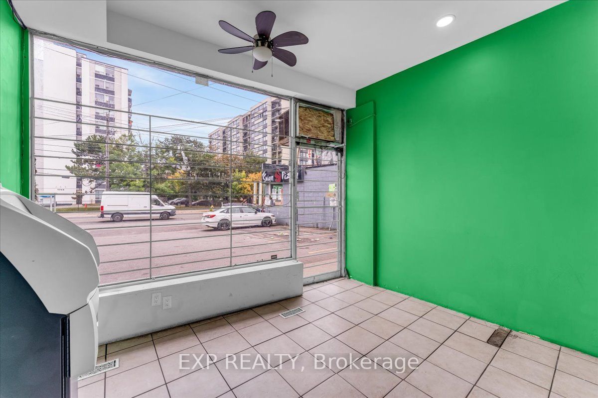 1792 Jane Street Property Photo 6
