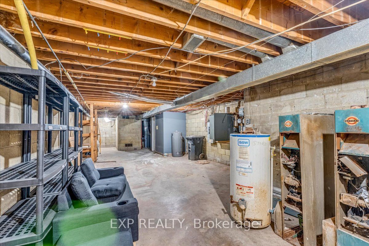 1792 Jane Street Property Photo 21