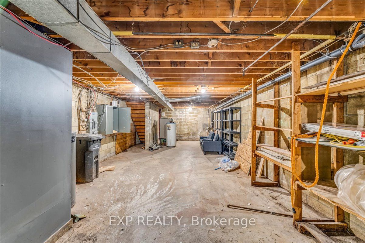 1792 Jane Street Property Photo 22