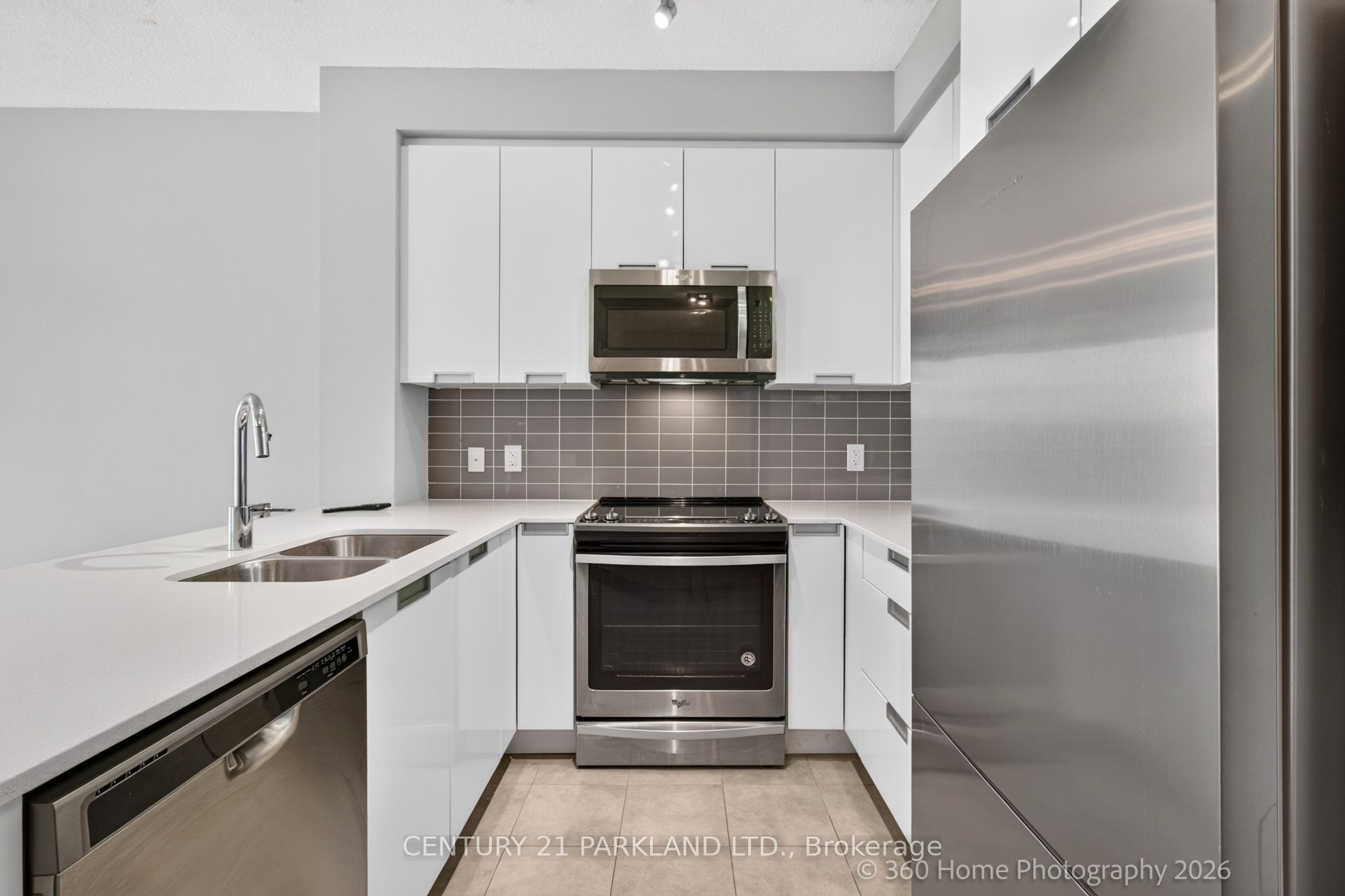 5025 Four Springs Avenue E 905 Property Photo 14