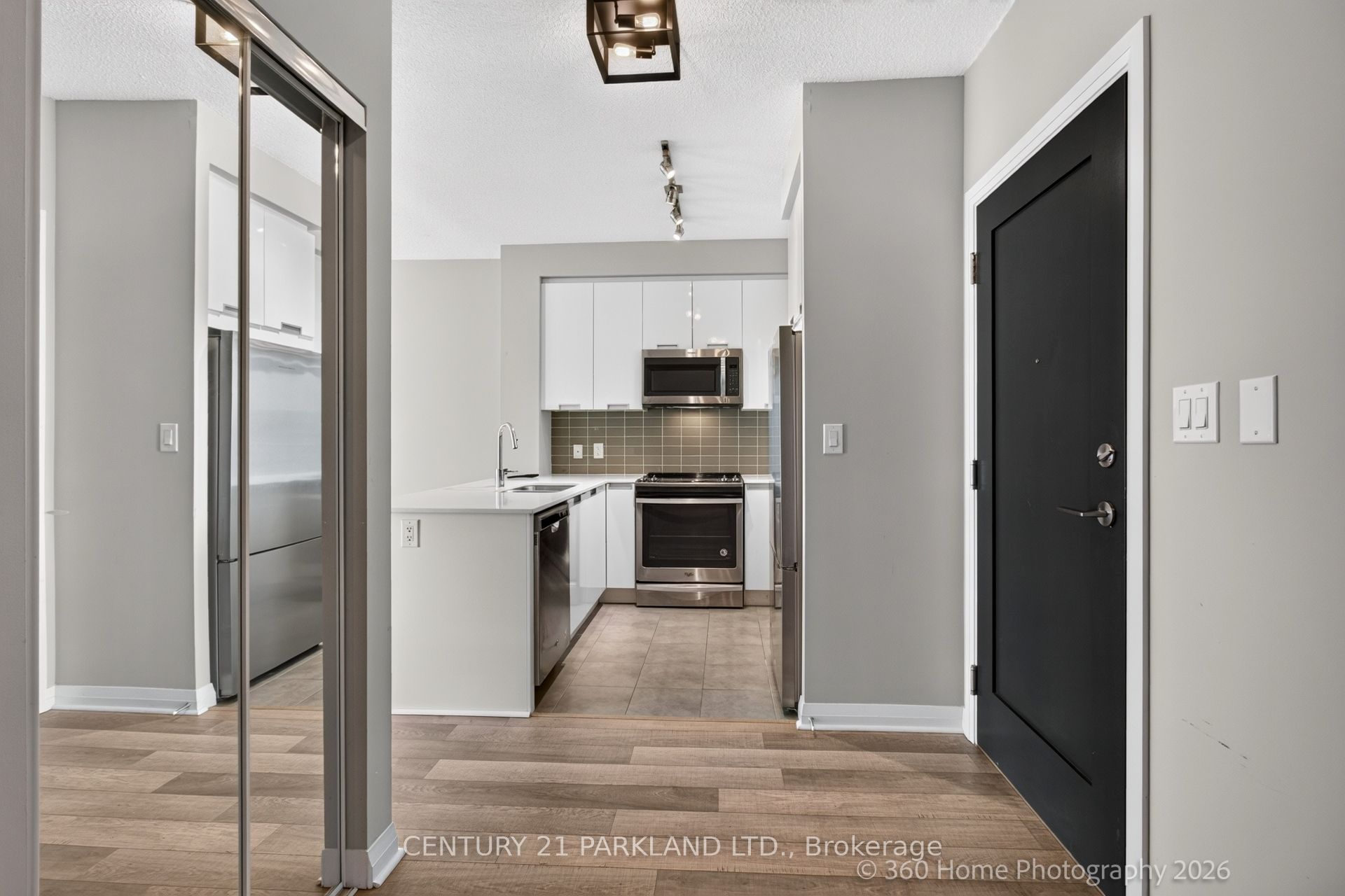 5025 Four Springs Avenue E 905 Property Photo 15