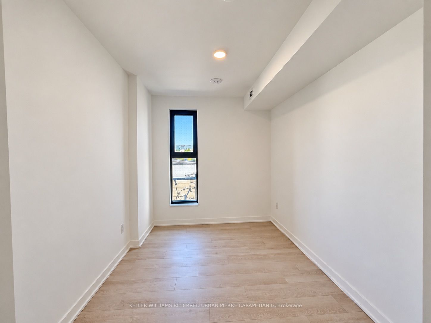 1 Vine Avenue 501 Property Photo 13
