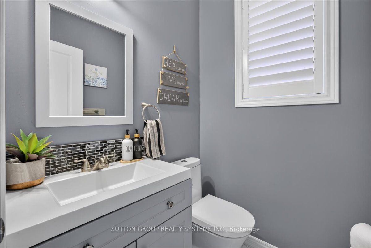 34 Boyces Creek Court Property Photo 17