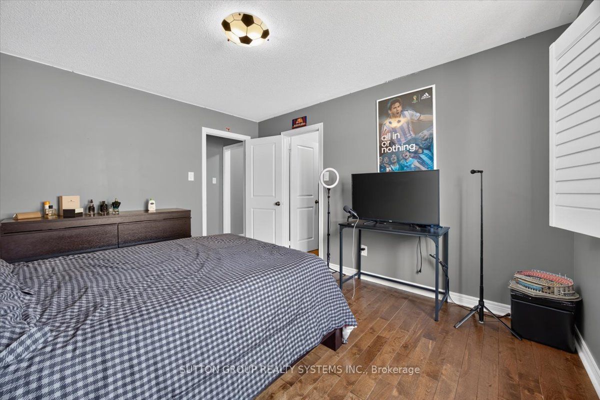 34 Boyces Creek Court Property Photo 28