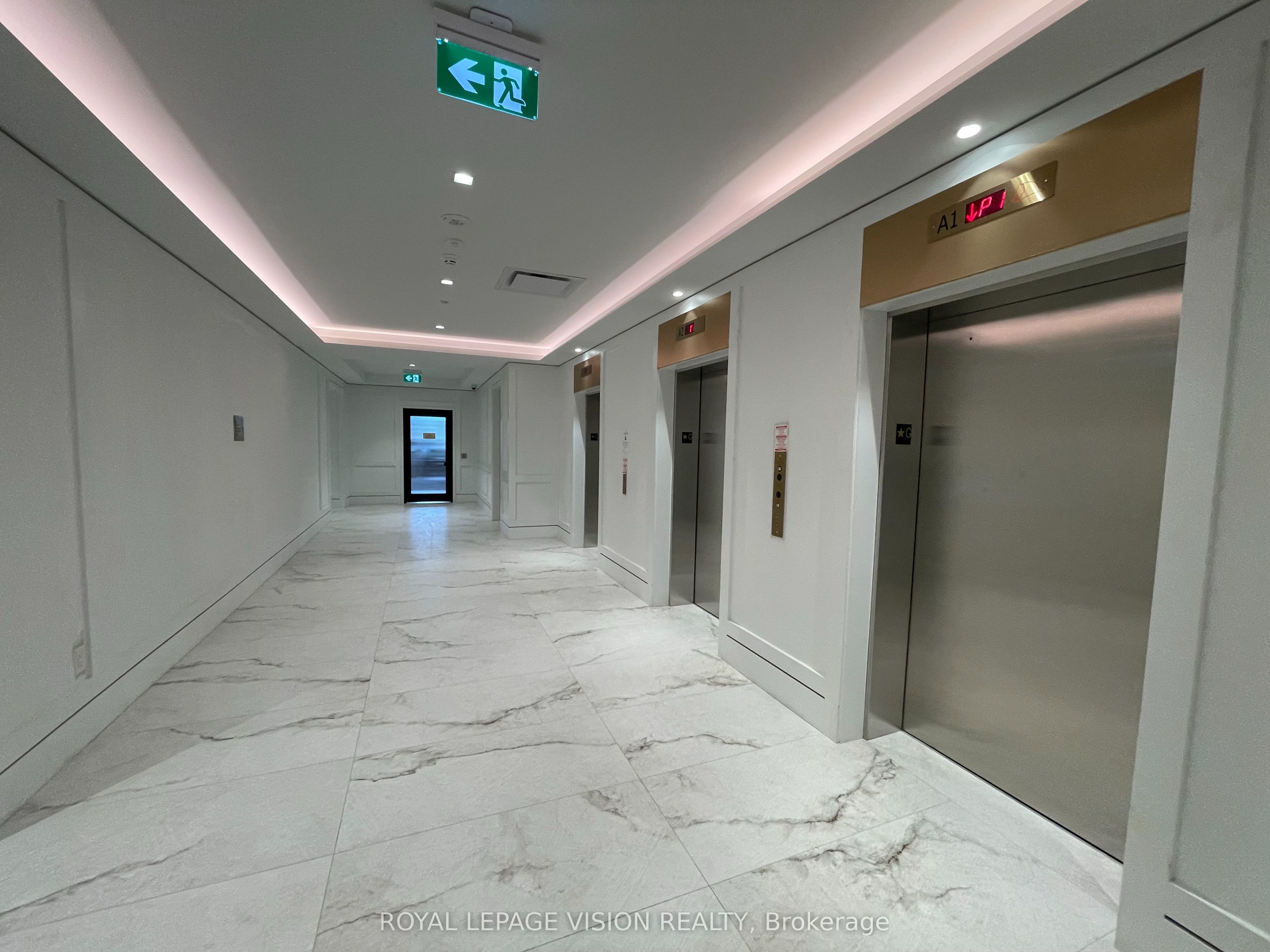 4010 Eglinton Avenue W 2716 Property Photo 25