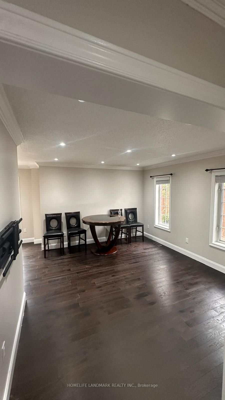 7100 Walworth Court Property Photo 13