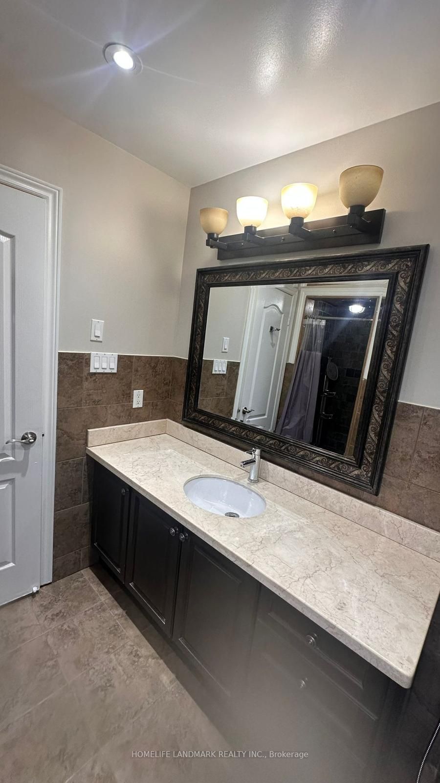 7100 Walworth Court Property Photo 32