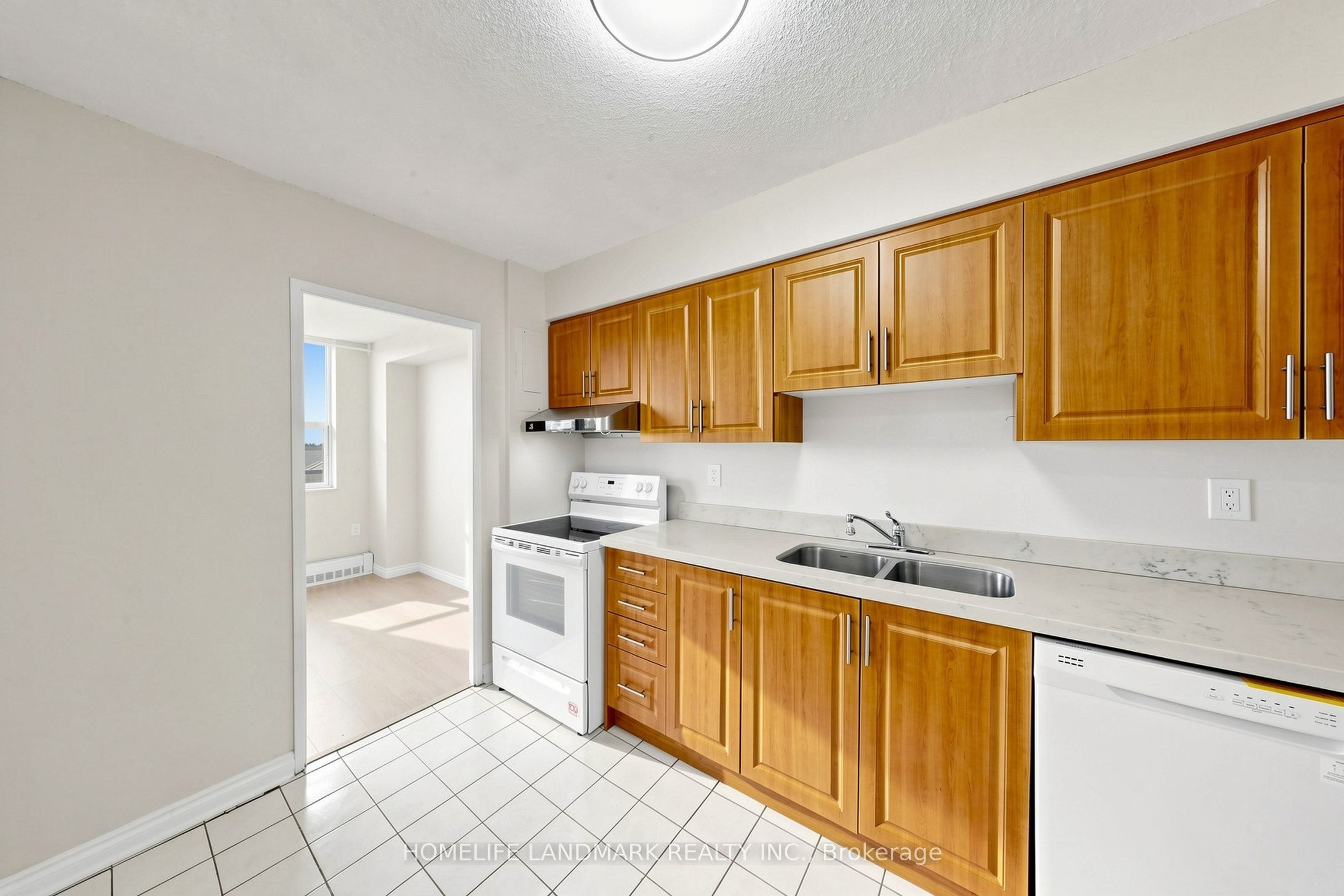 1050 Stainton Drive 327 Property Photo 8