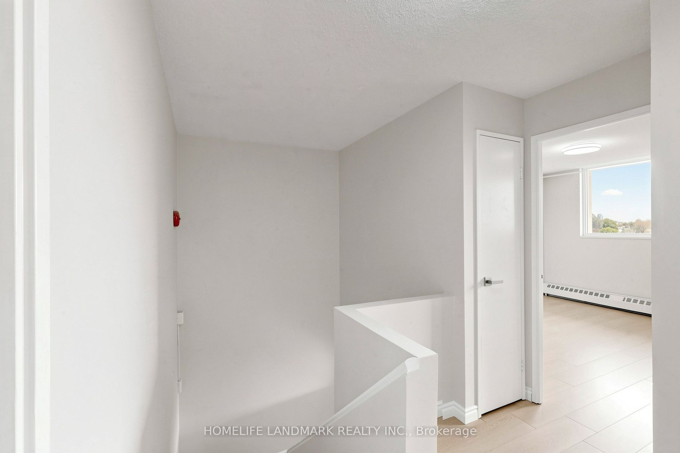 1050 Stainton Drive 327 Property Photo 17