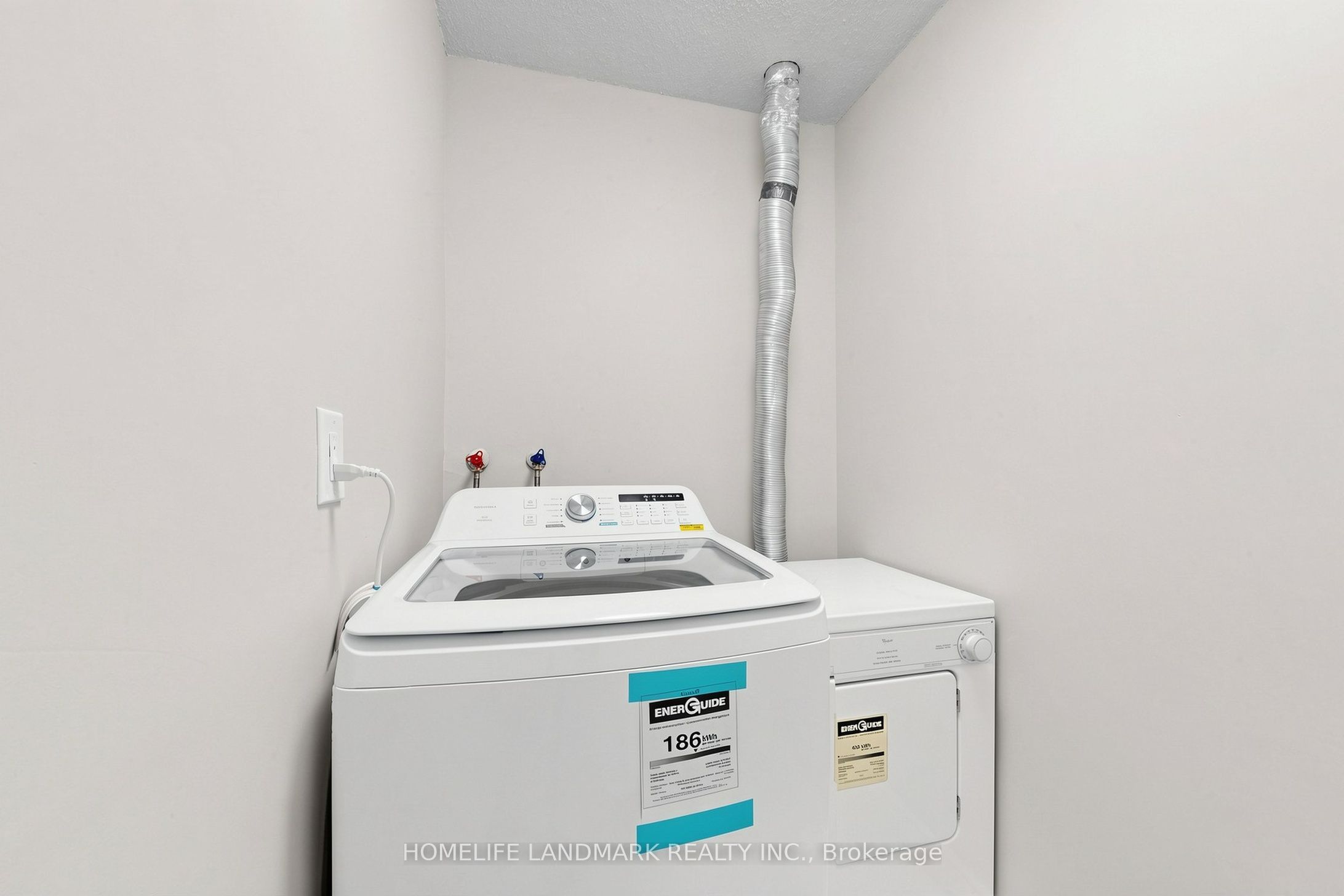 1050 Stainton Drive 327 Property Photo 24