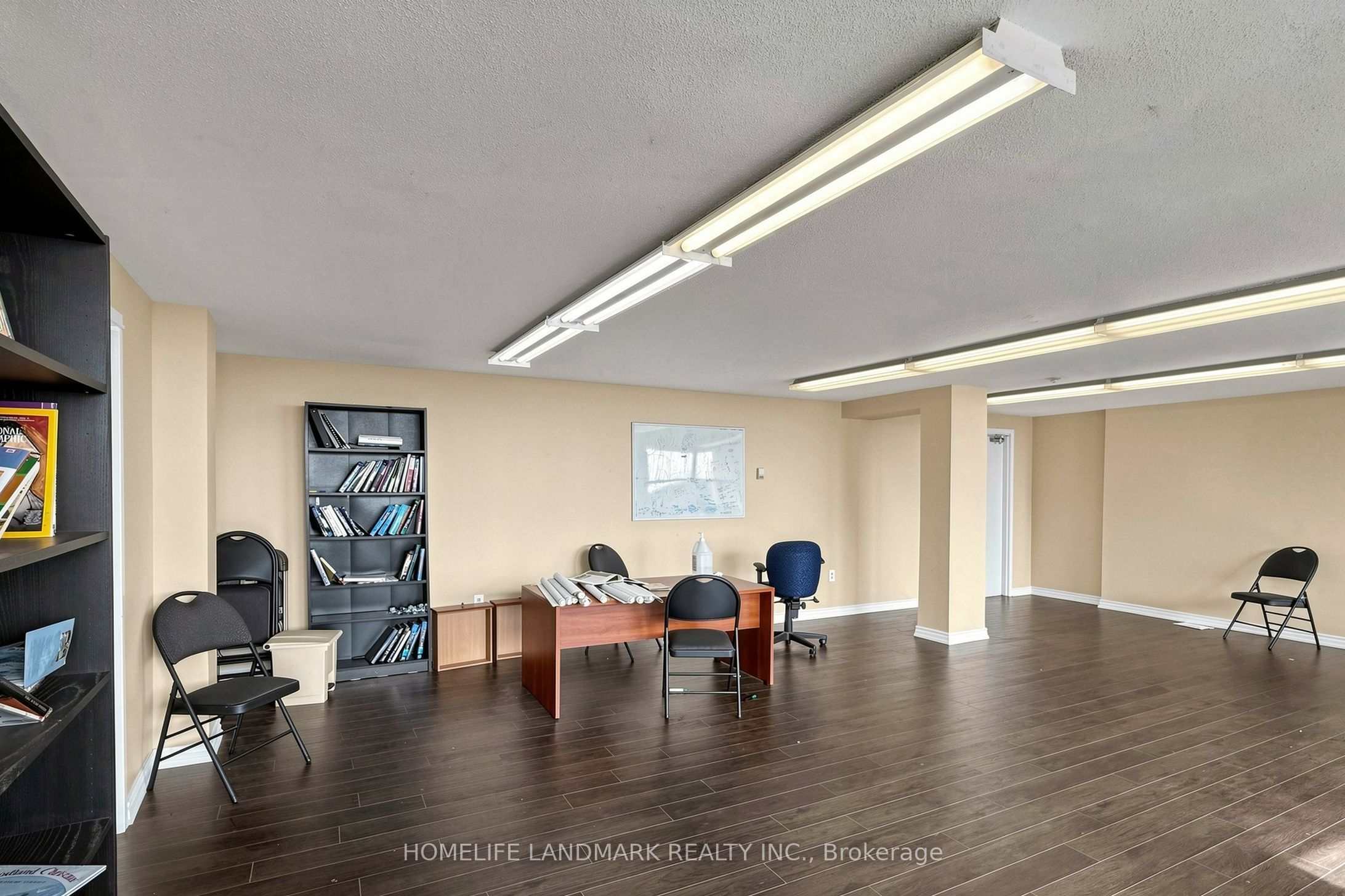1050 Stainton Drive 327 Property Photo 30