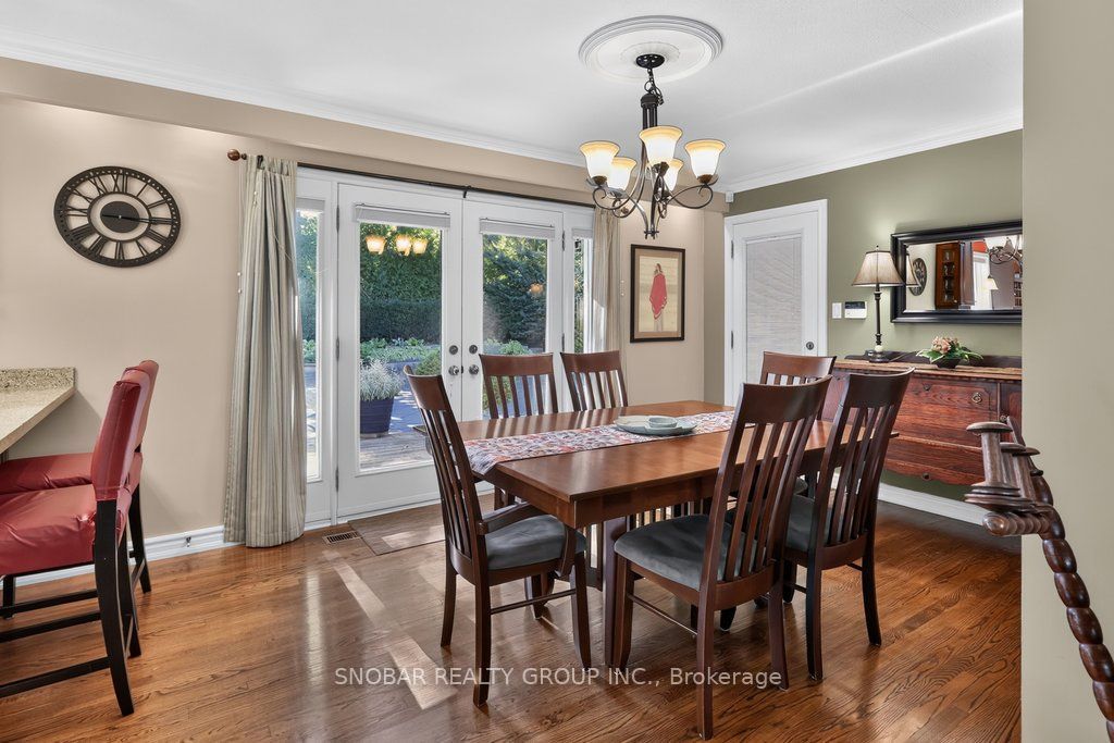 1302 Greenoaks Drive Property Photo 10