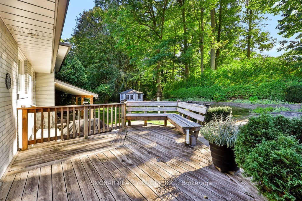 1302 Greenoaks Drive Property Photo 39