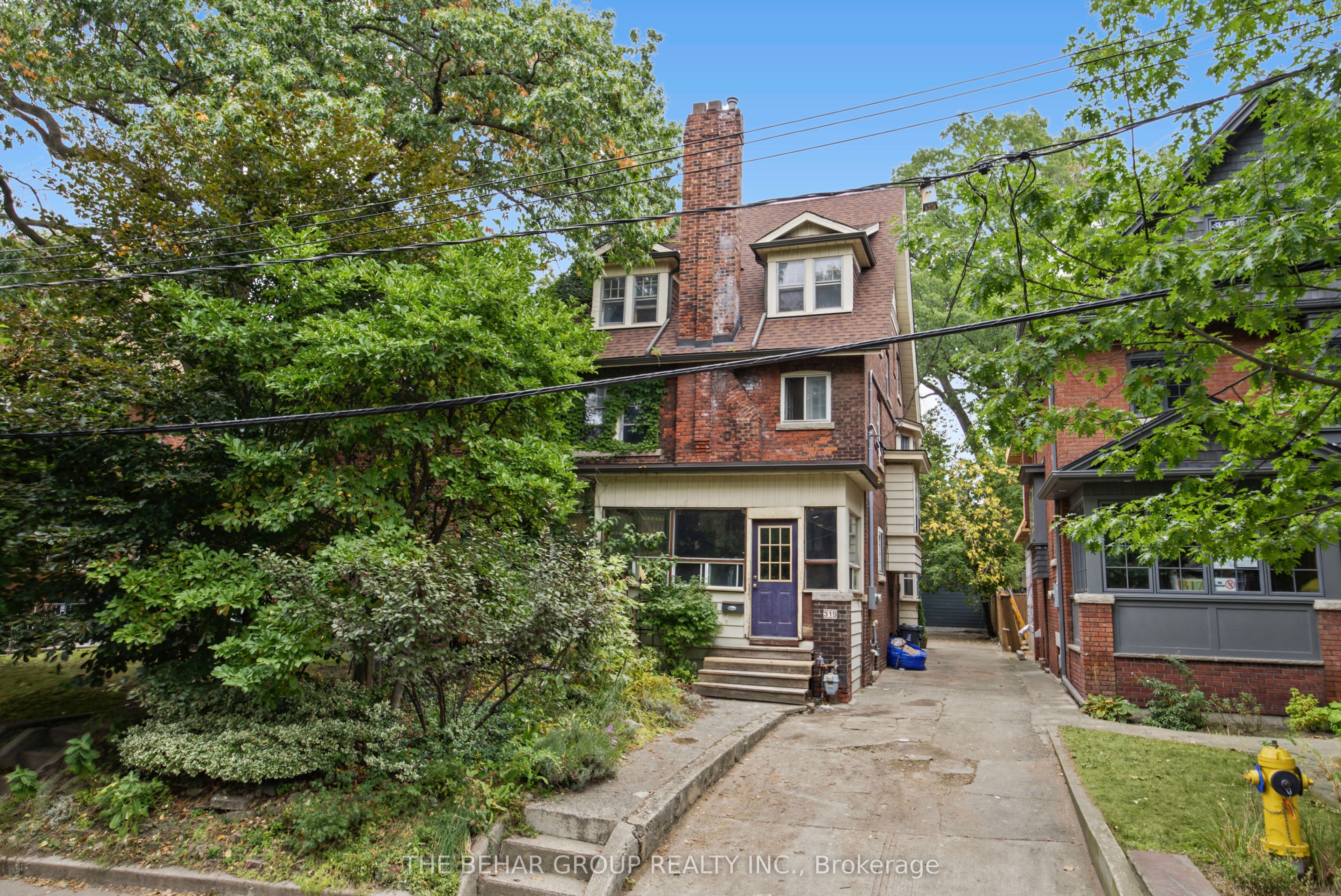 319 Indian Road Property Photo 1