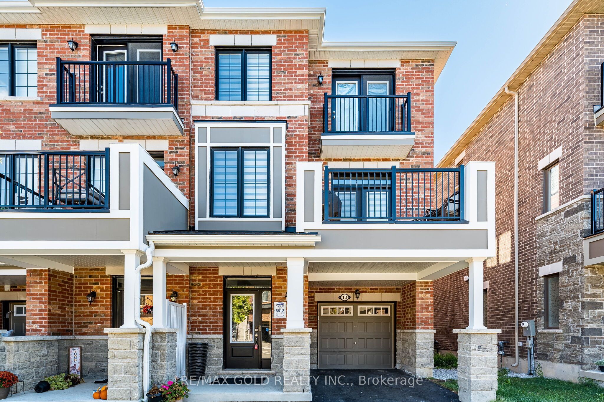 13 Keppel Circle Property Photo 4