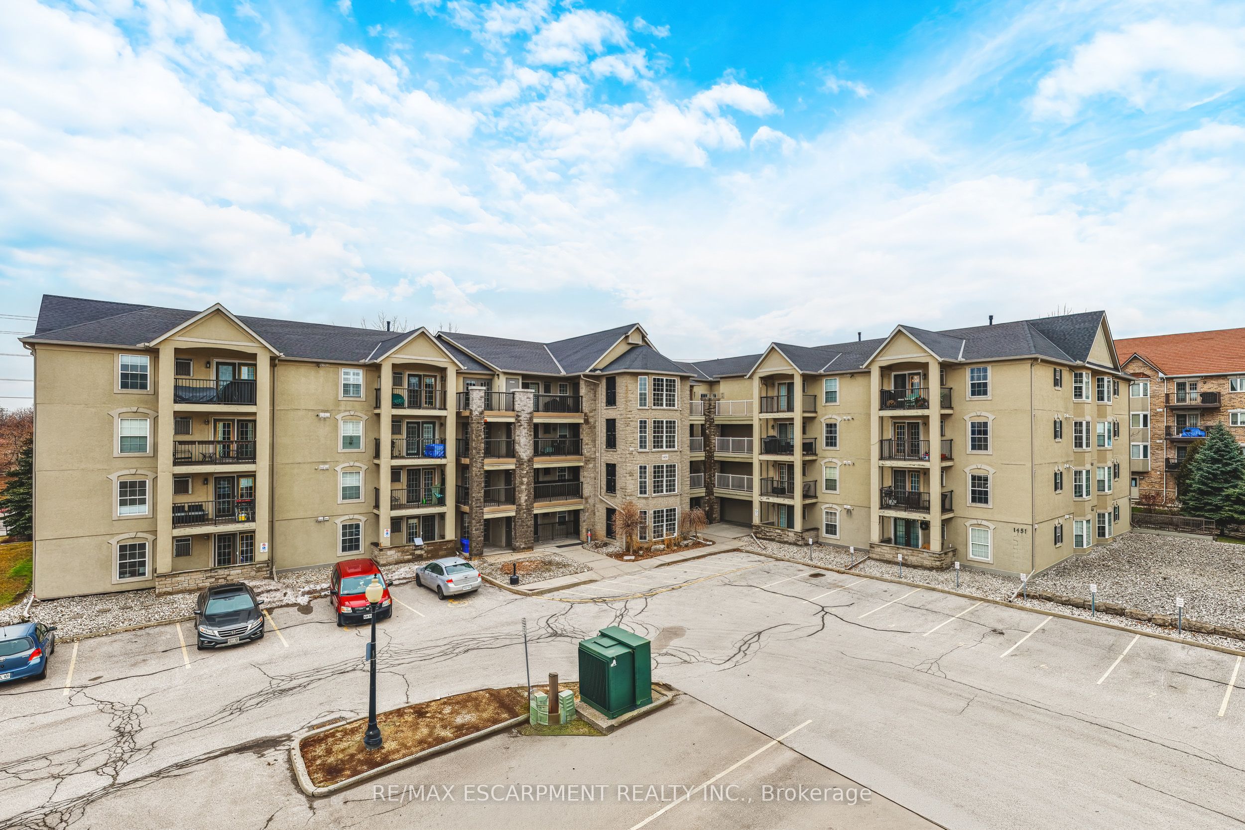 1451 Walkers Line 313 Property Photo 1