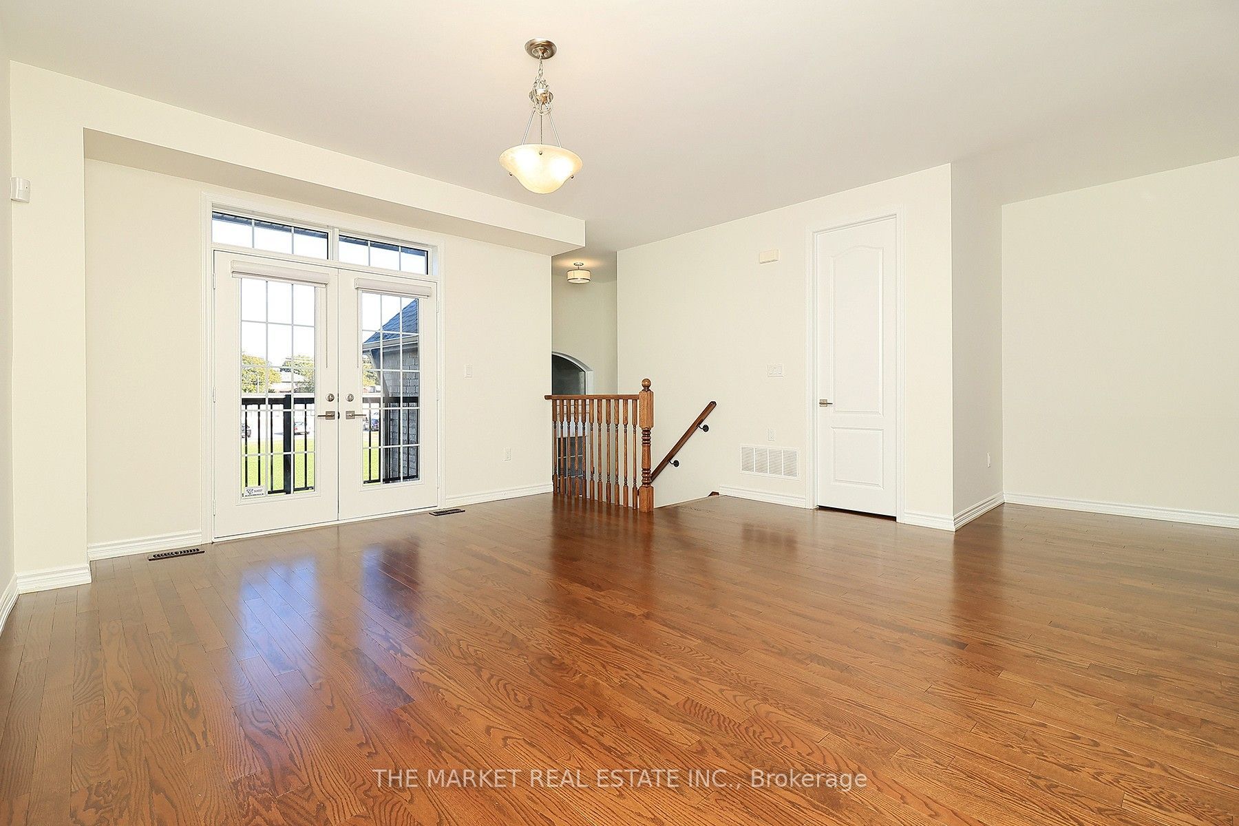 13 Father Redmond Way Property Photo 7