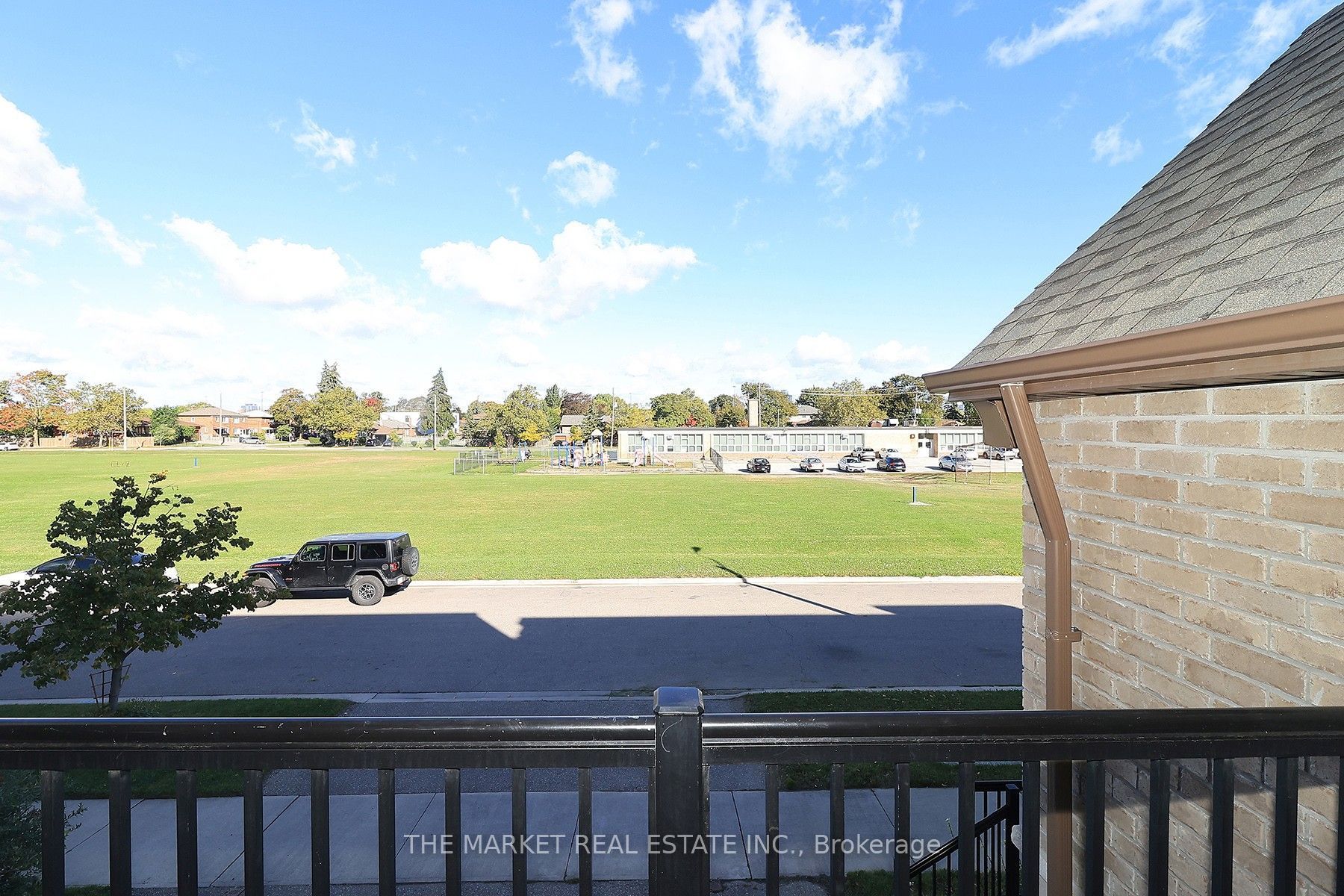 13 Father Redmond Way Property Photo 12