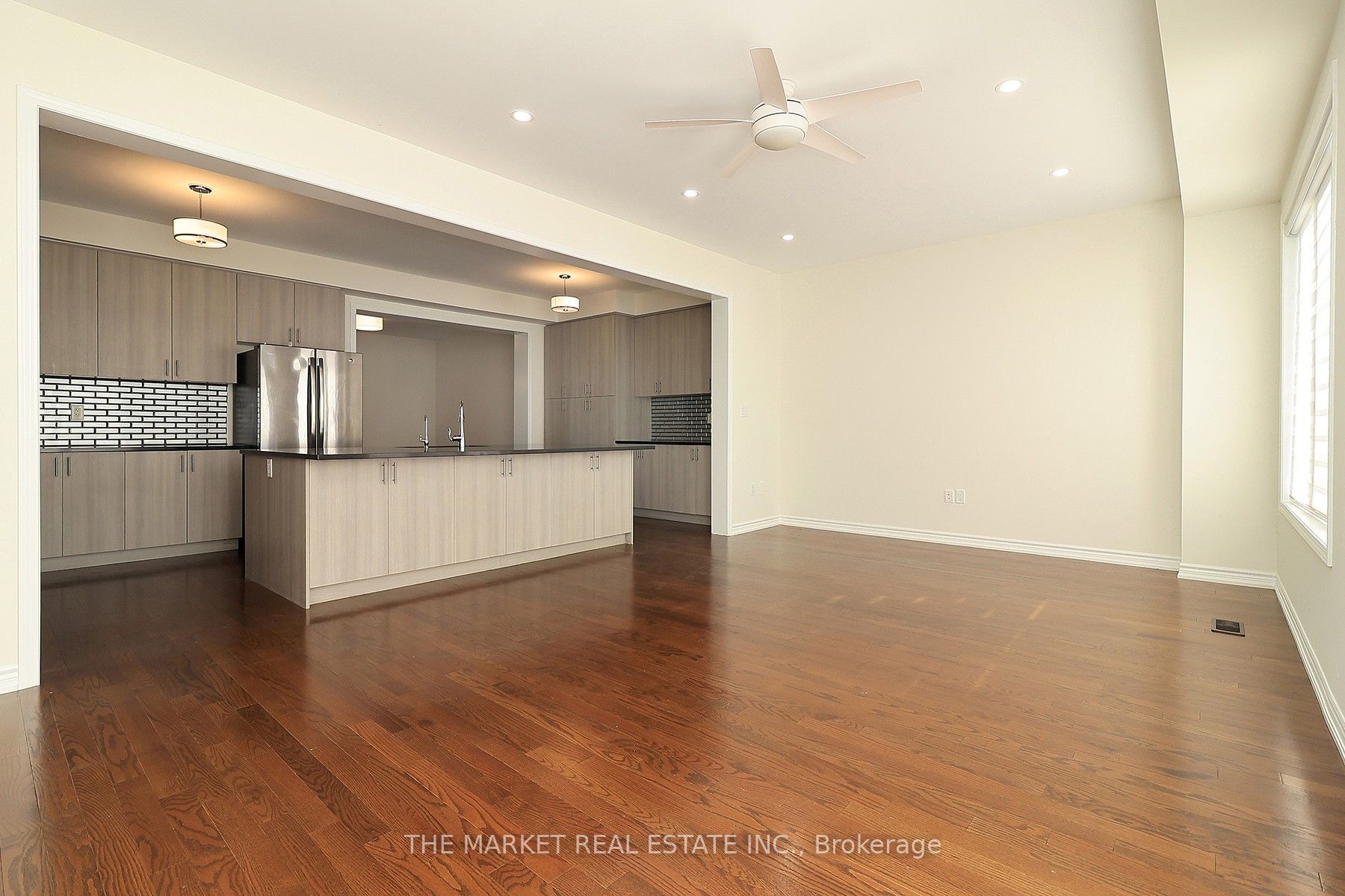 13 Father Redmond Way Property Photo 19