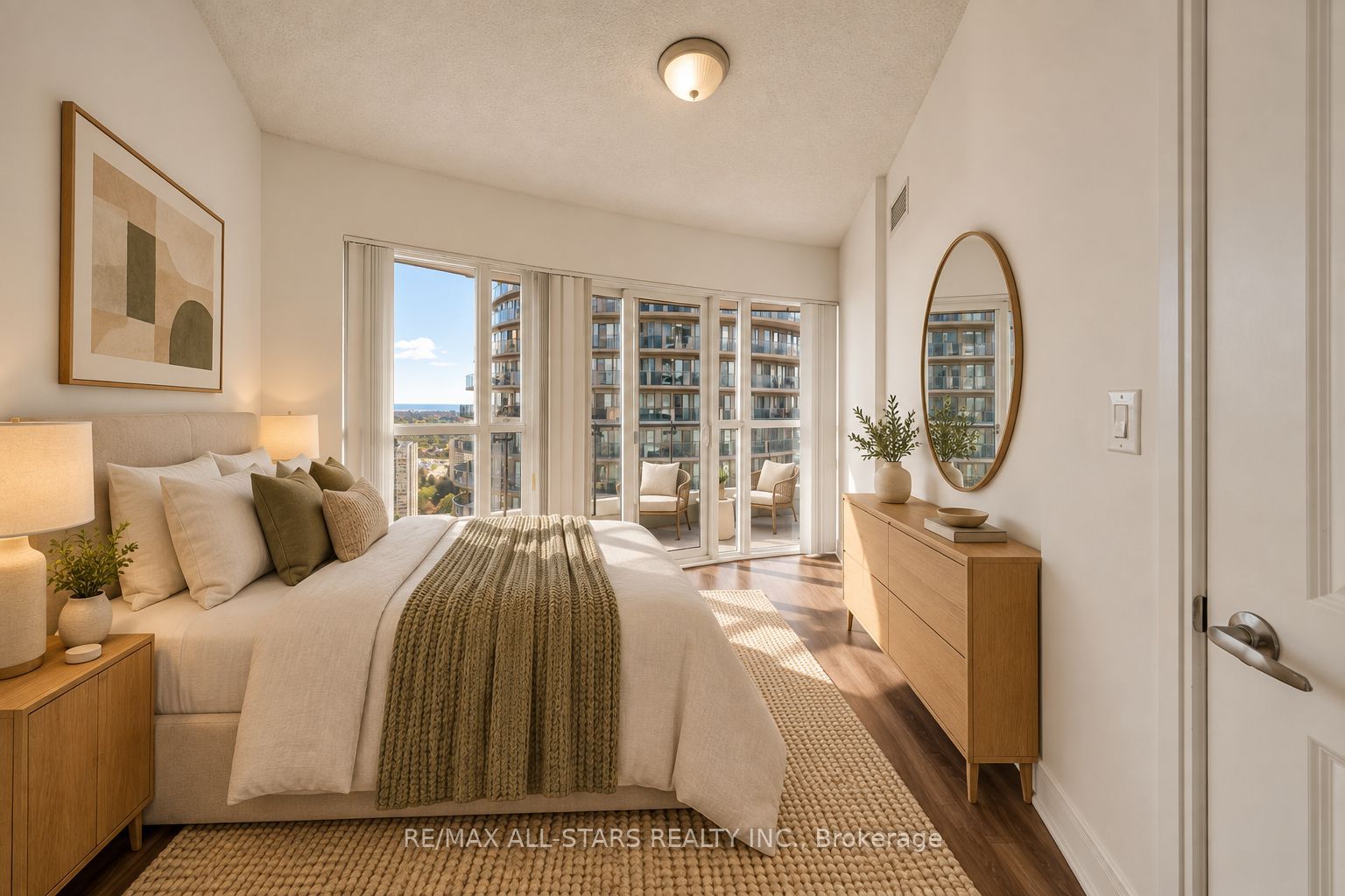 50 Absolute Avenue 2705 Property Photo 13