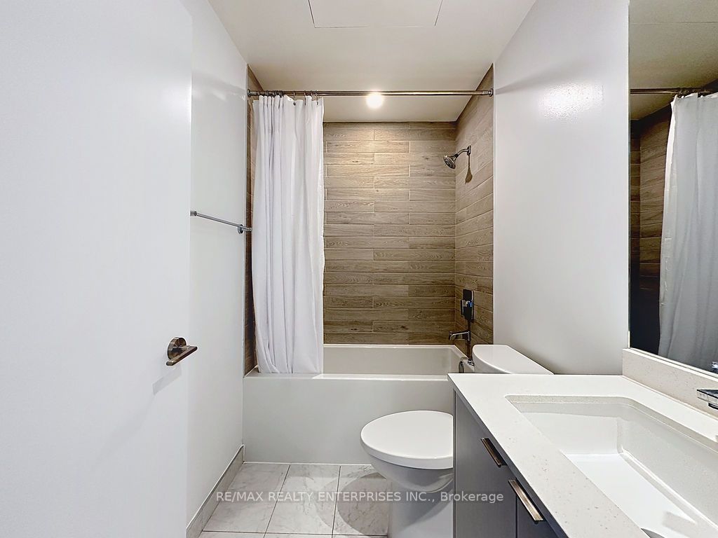 1926 Lake Shore Boulevard W 3607 Property Photo 23