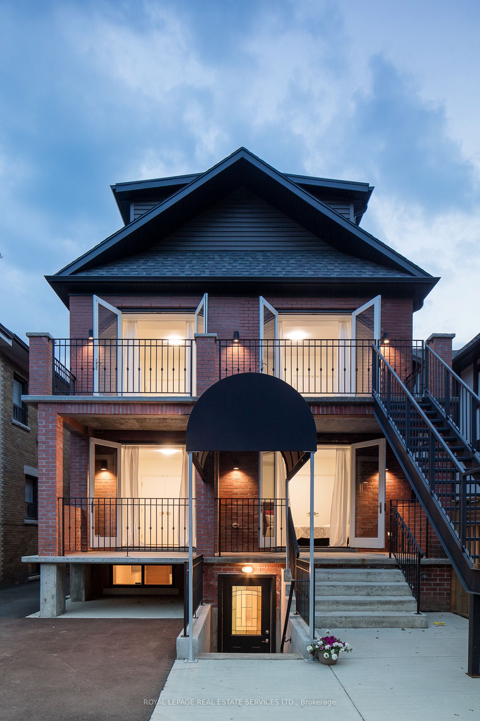 137 High Park Avenue Property Photo 2