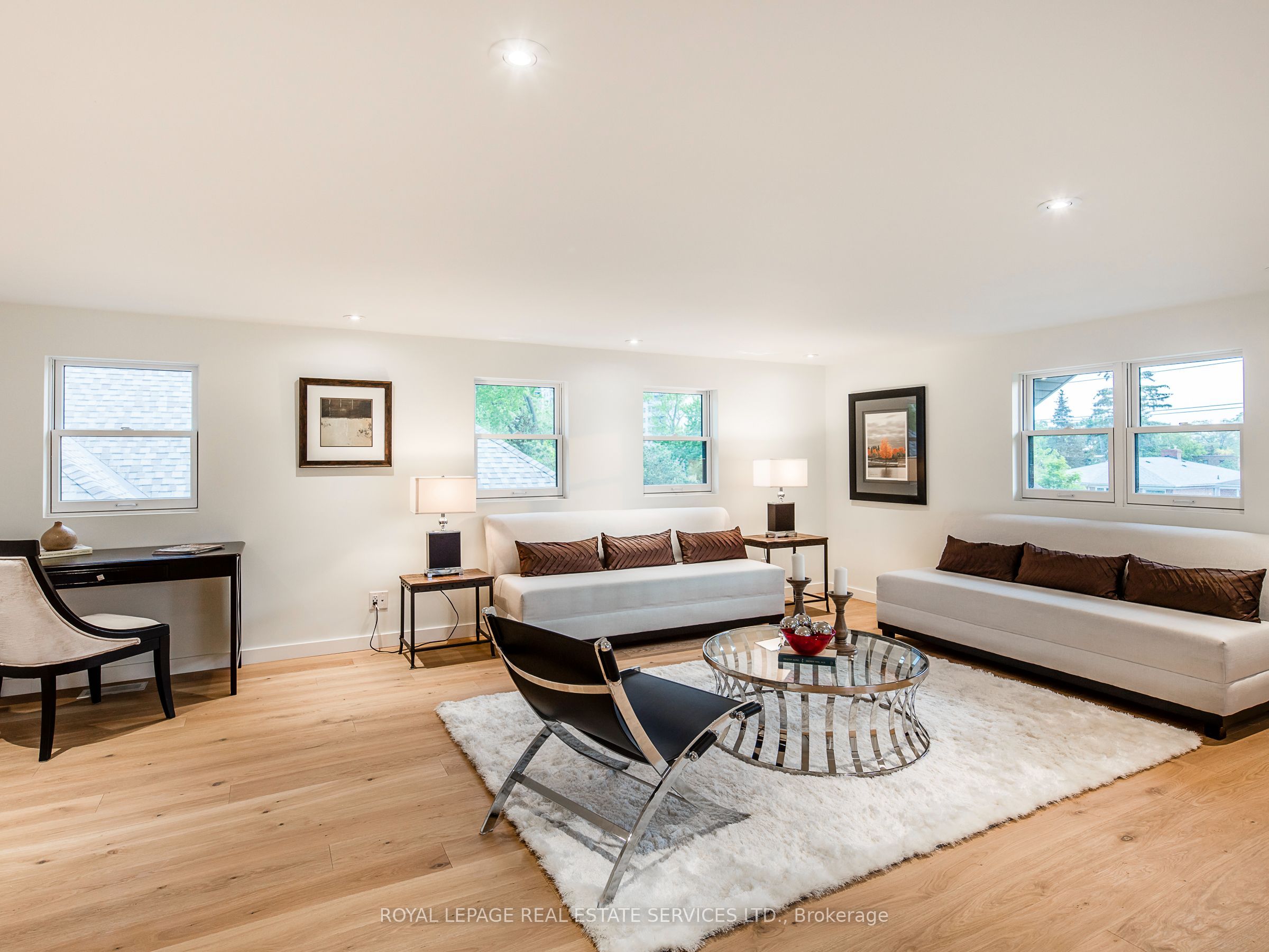 137 High Park Avenue Property Photo 15