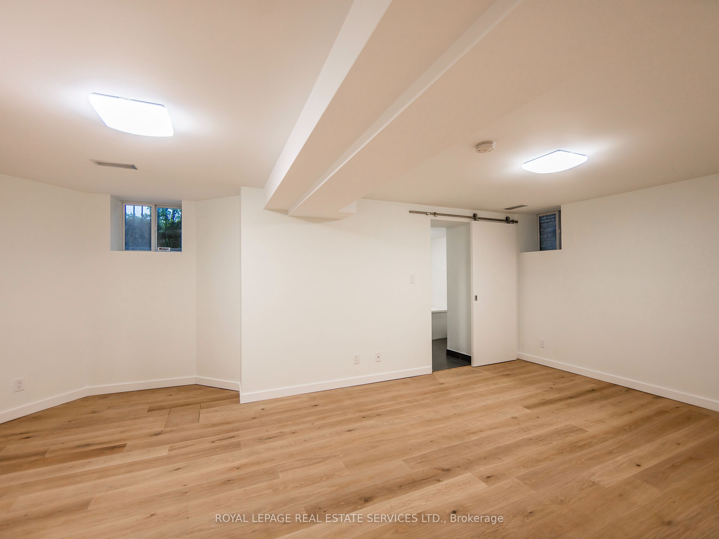 137 High Park Avenue Property Photo 22