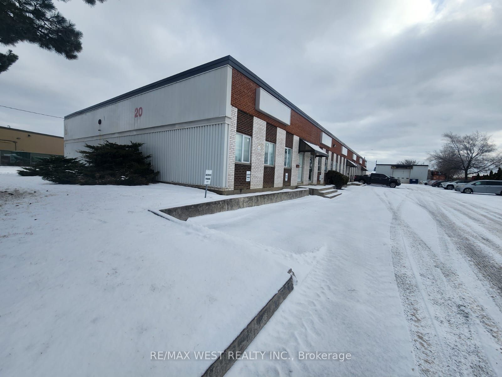 20 Millwick Drive 6c Property Photo 3
