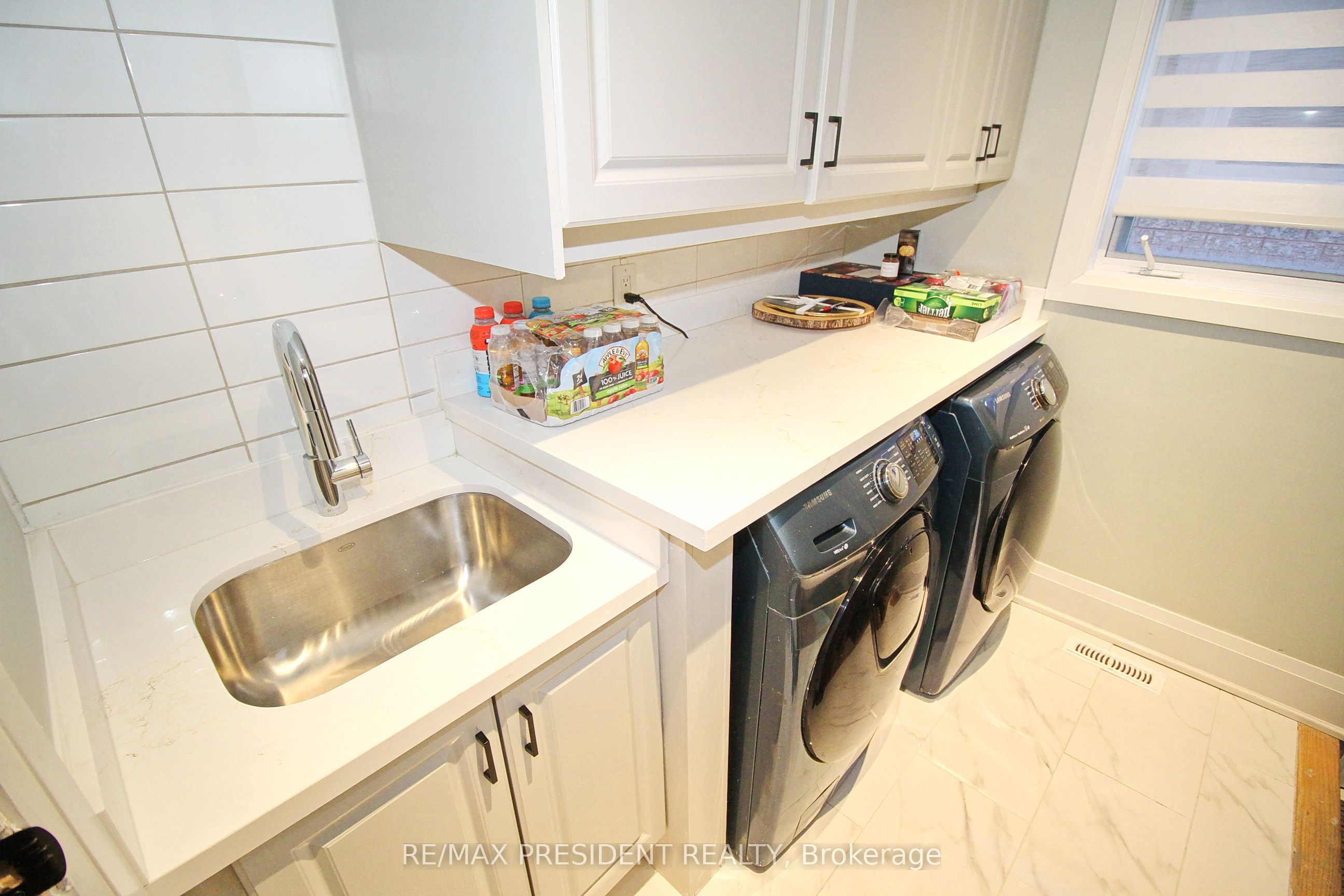 32 Deerglen Drive Property Photo 18