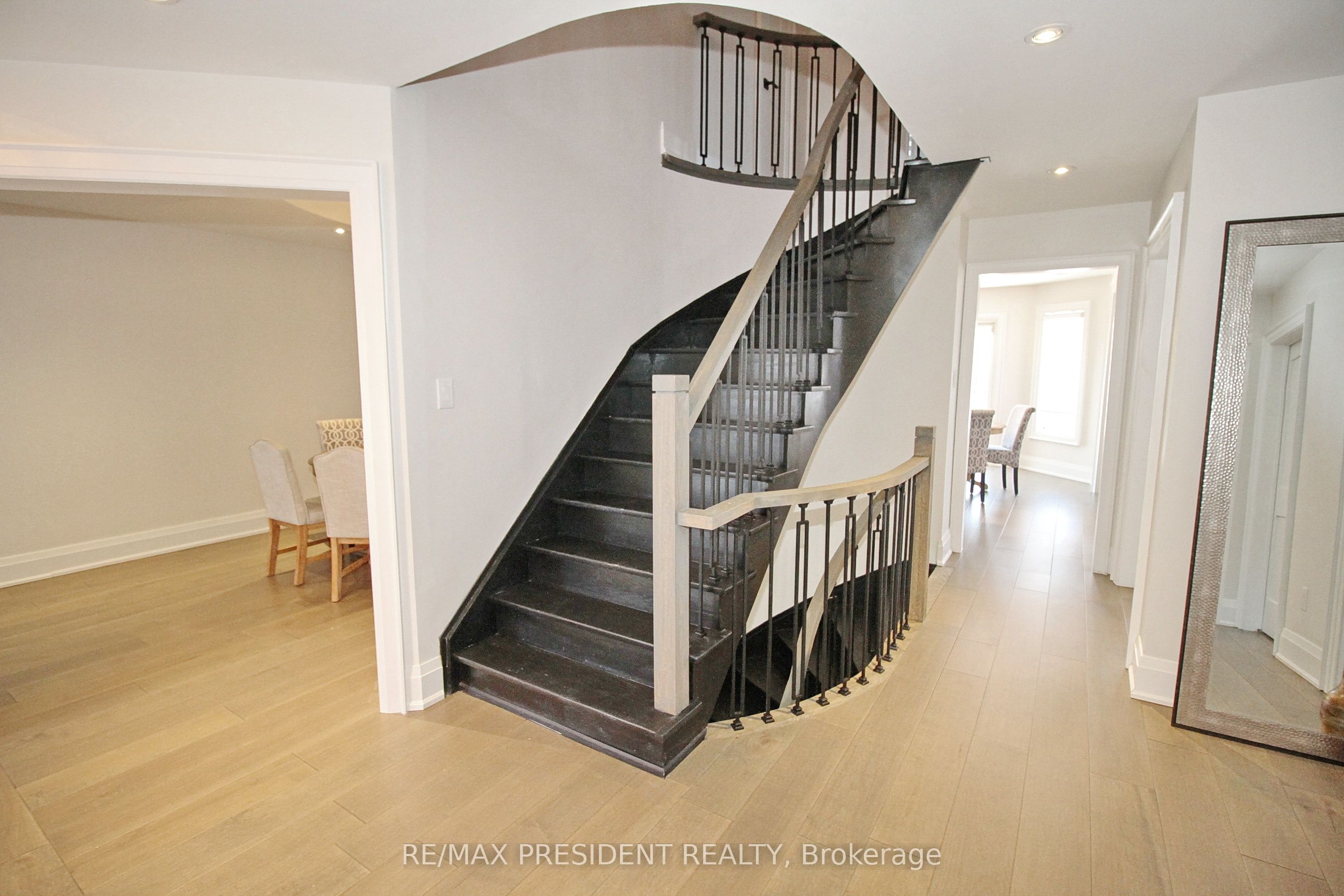 32 Deerglen Drive Property Photo 21