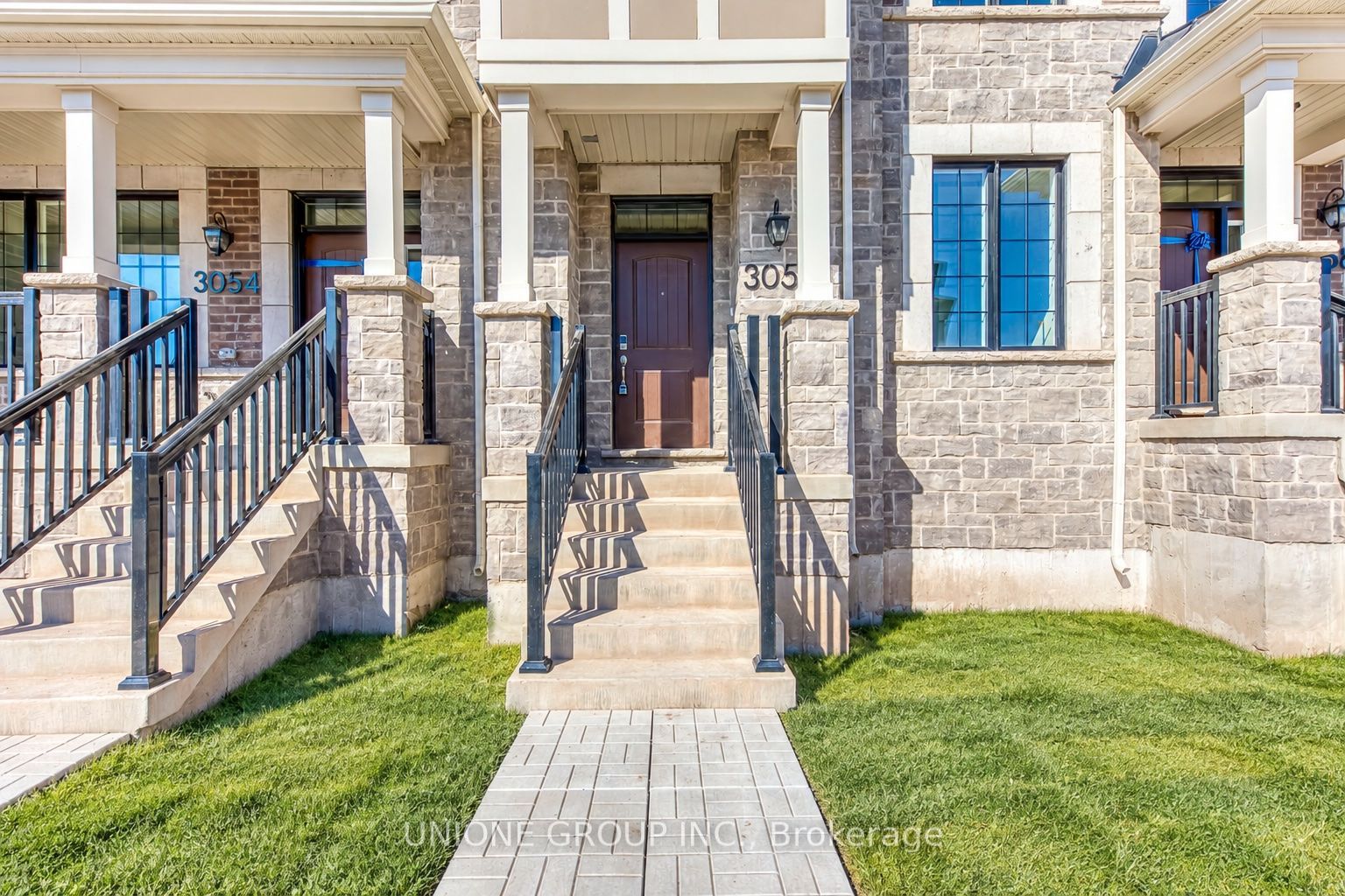 3056 Merrick Road Property Photo 2