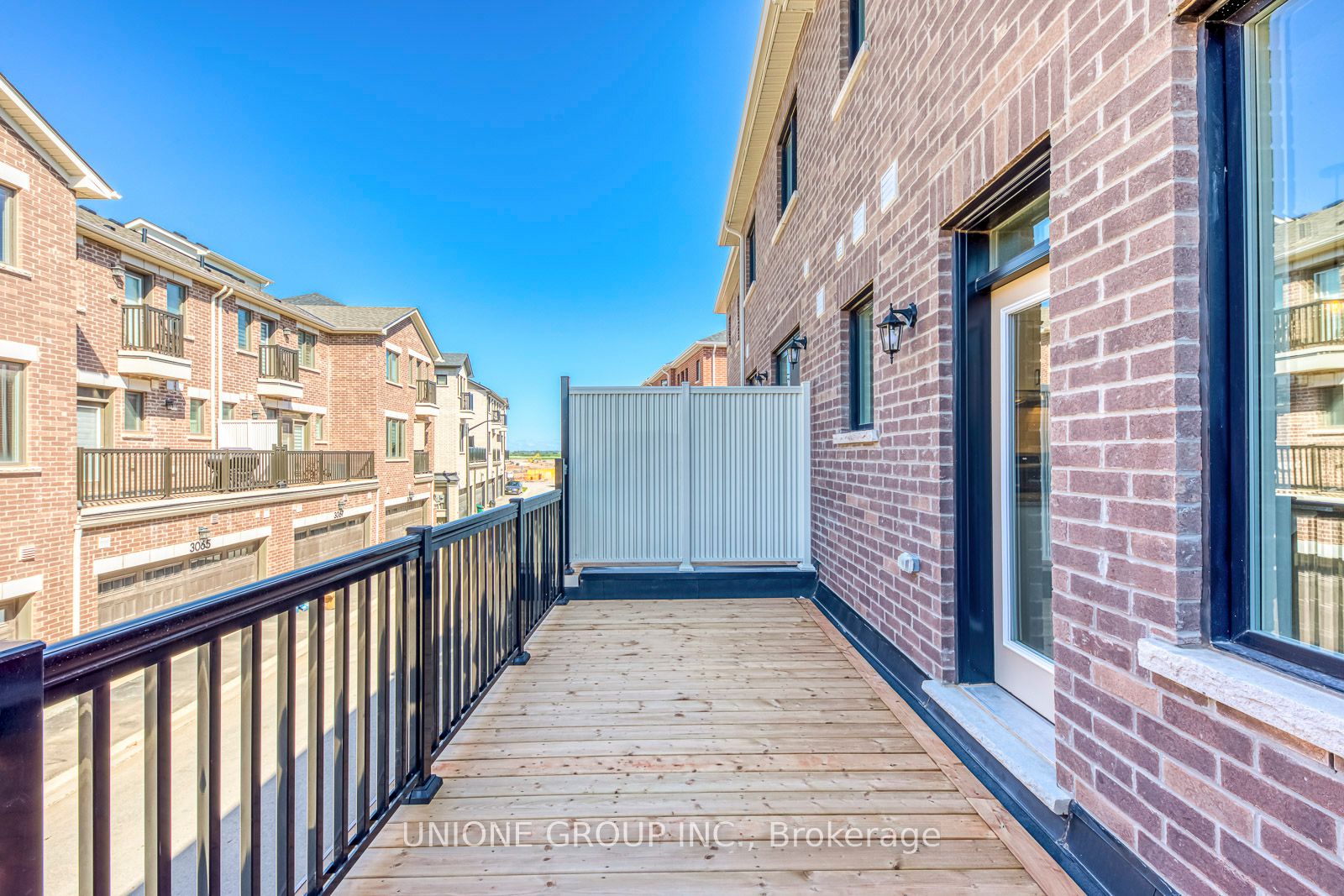 3056 Merrick Road Property Photo 20