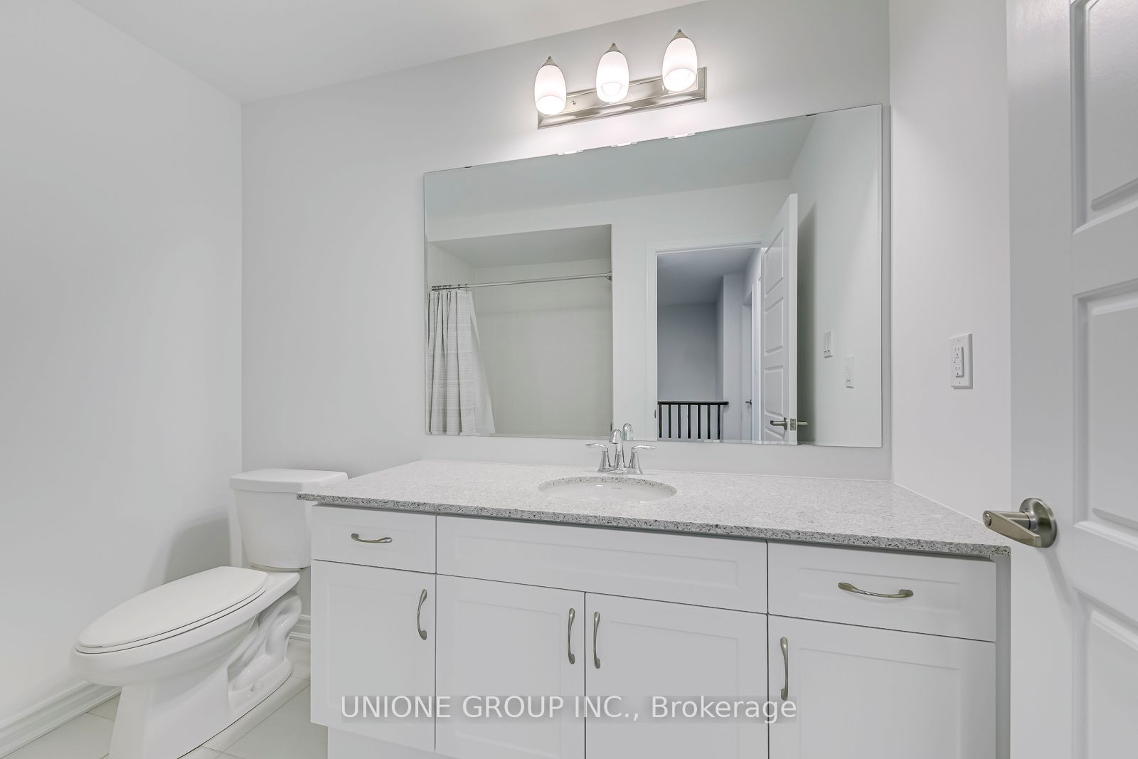 3056 Merrick Road Property Photo 38