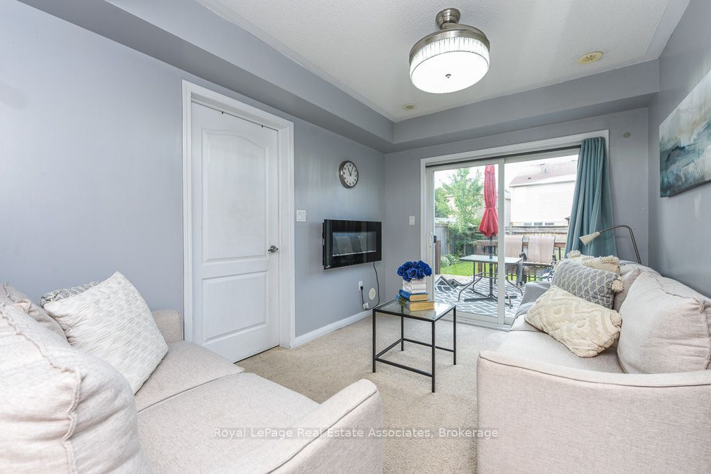 6 Ventura Avenue 2 Property Photo 1