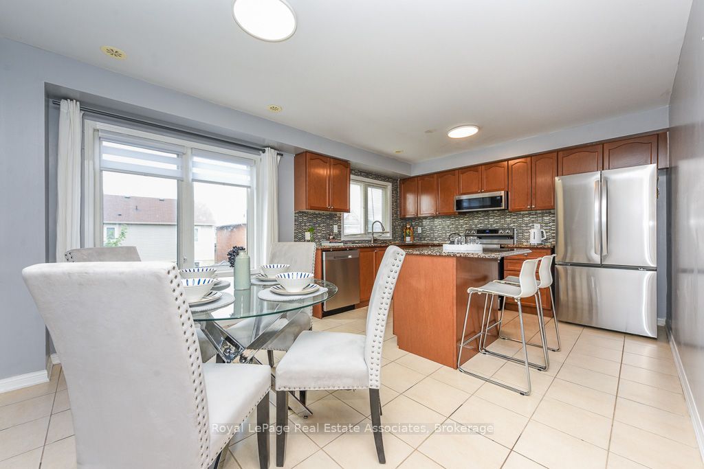 6 Ventura Avenue 2 Property Photo 19