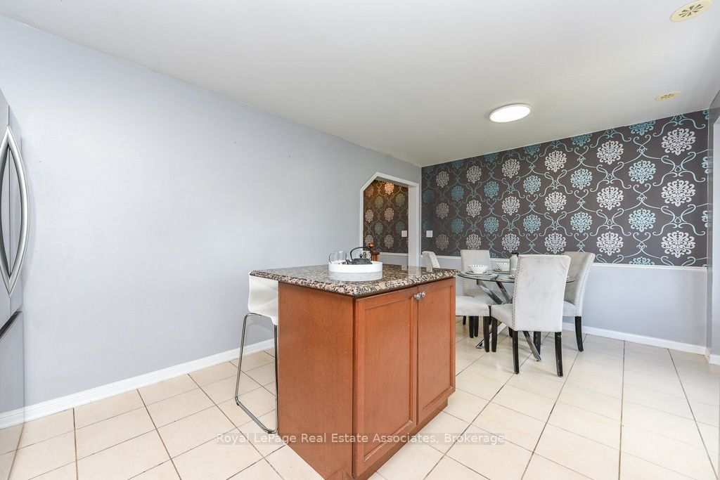 6 Ventura Avenue 2 Property Photo 20